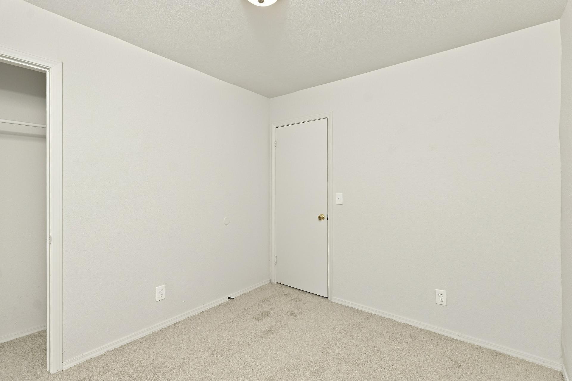 2018 E 49th Street N Property Photo 11