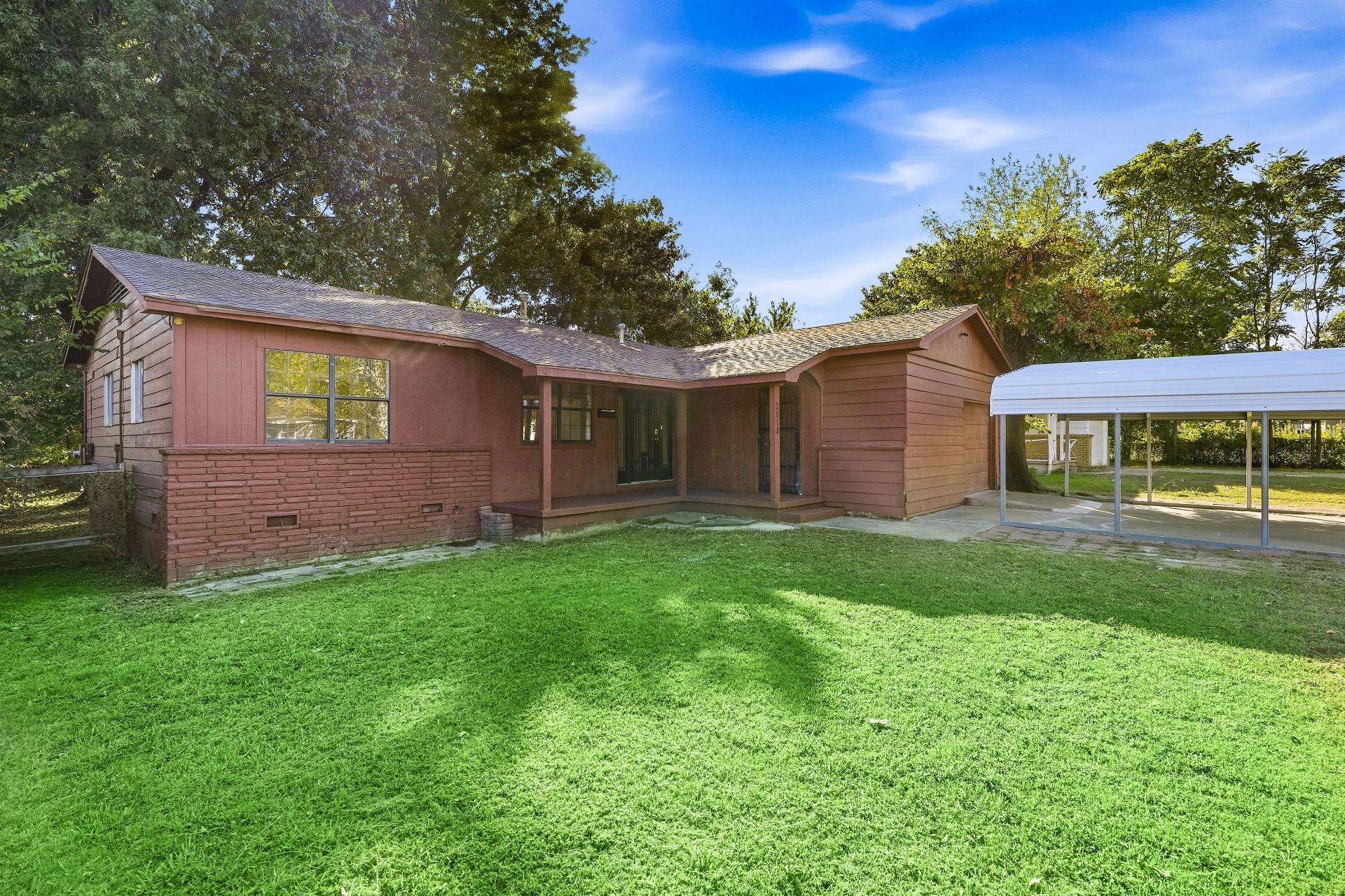 2018 E 49th Street N Property Photo 19