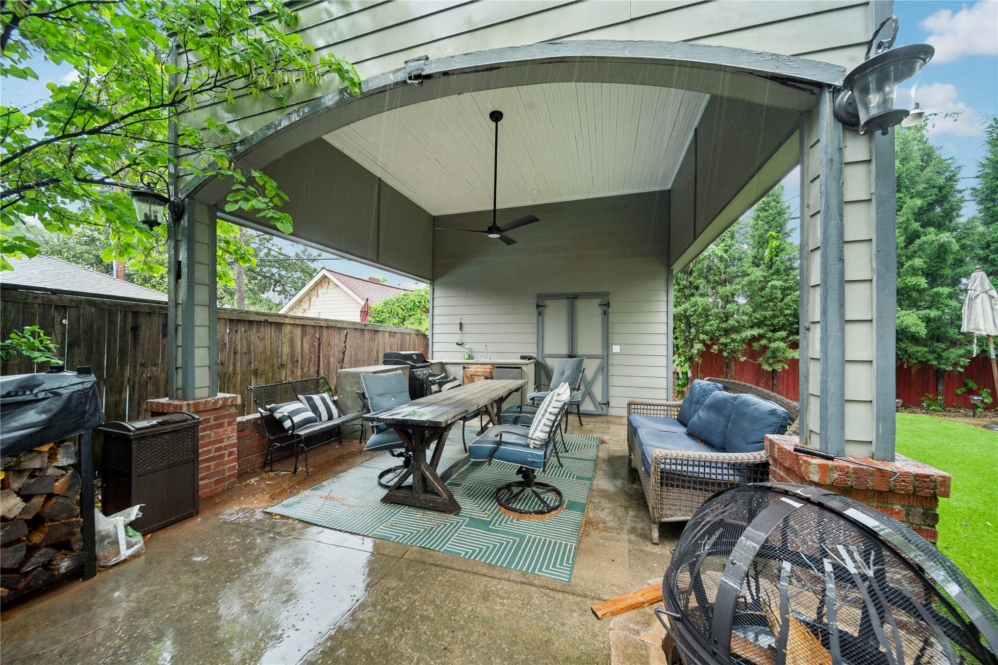 2252 S Troost Avenue Property Photo 36
