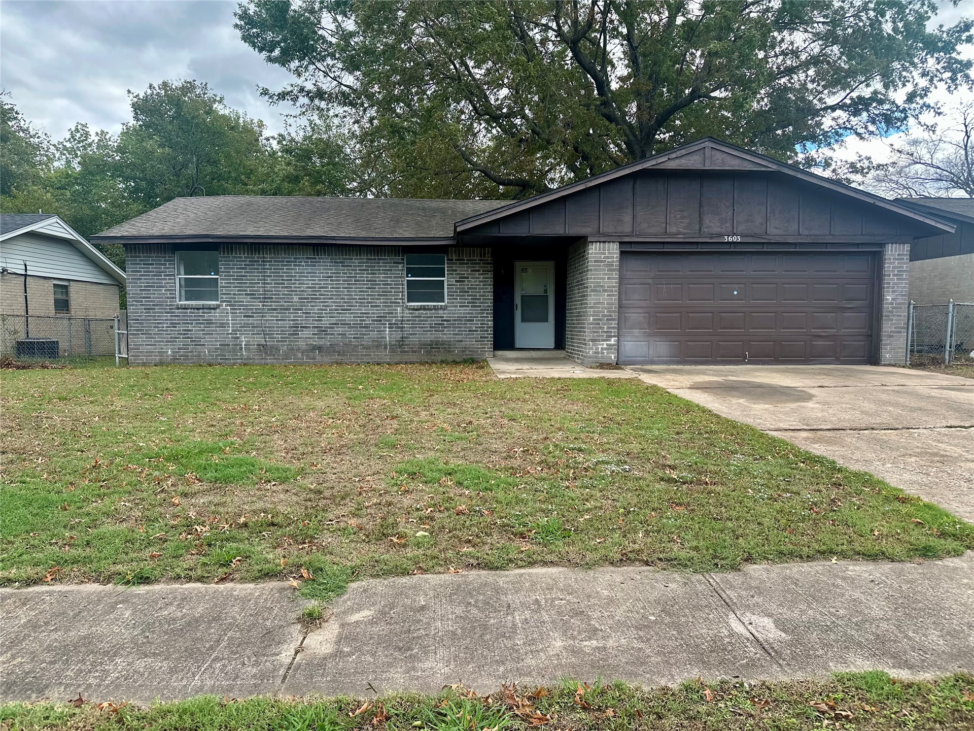 3603 Meadowbrook Drive