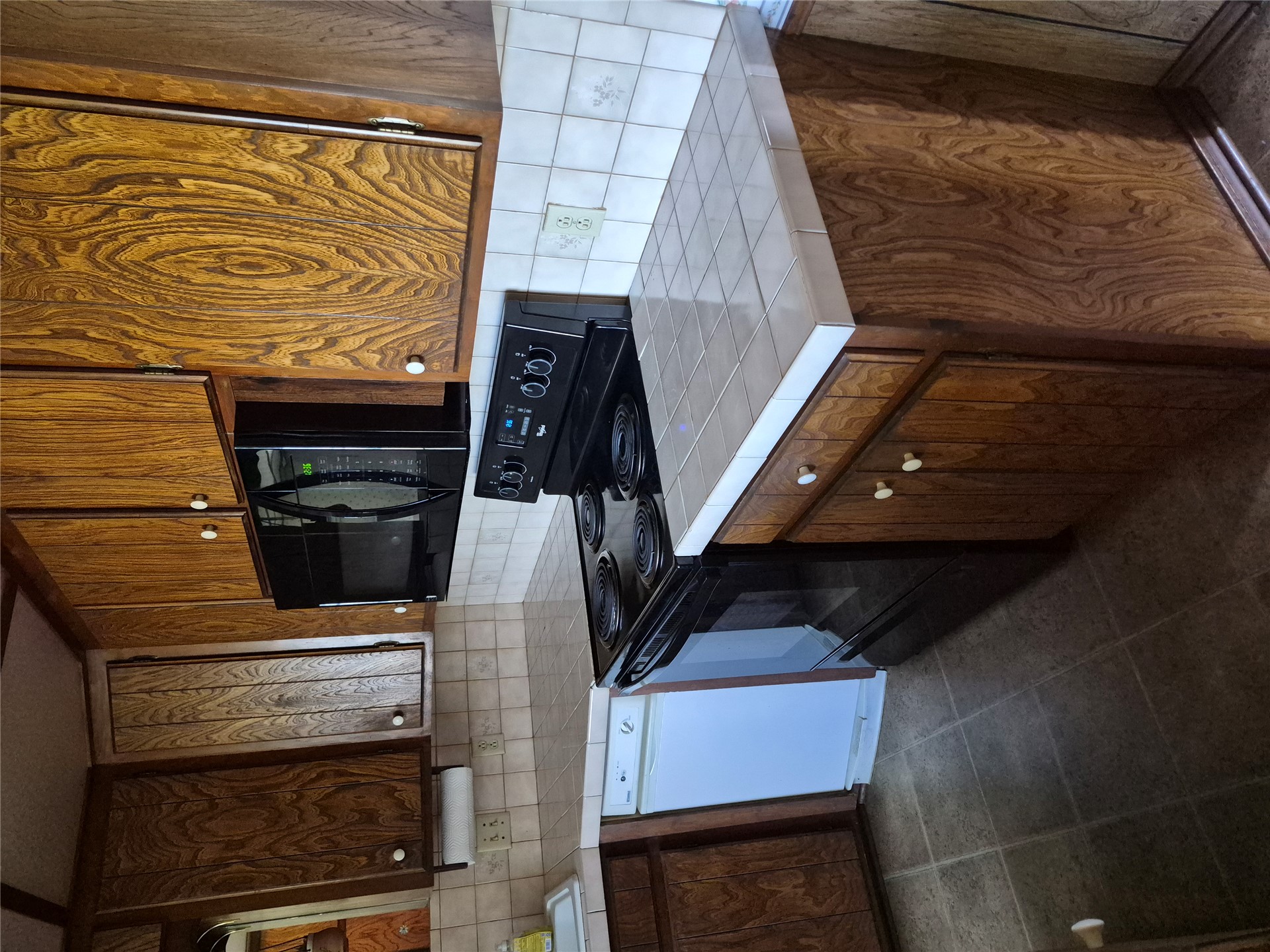 102562 S 4210 Road Property Photo 11