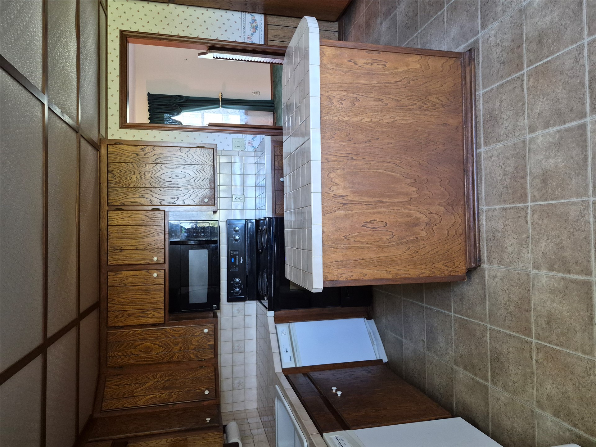102562 S 4210 Road Property Photo 13