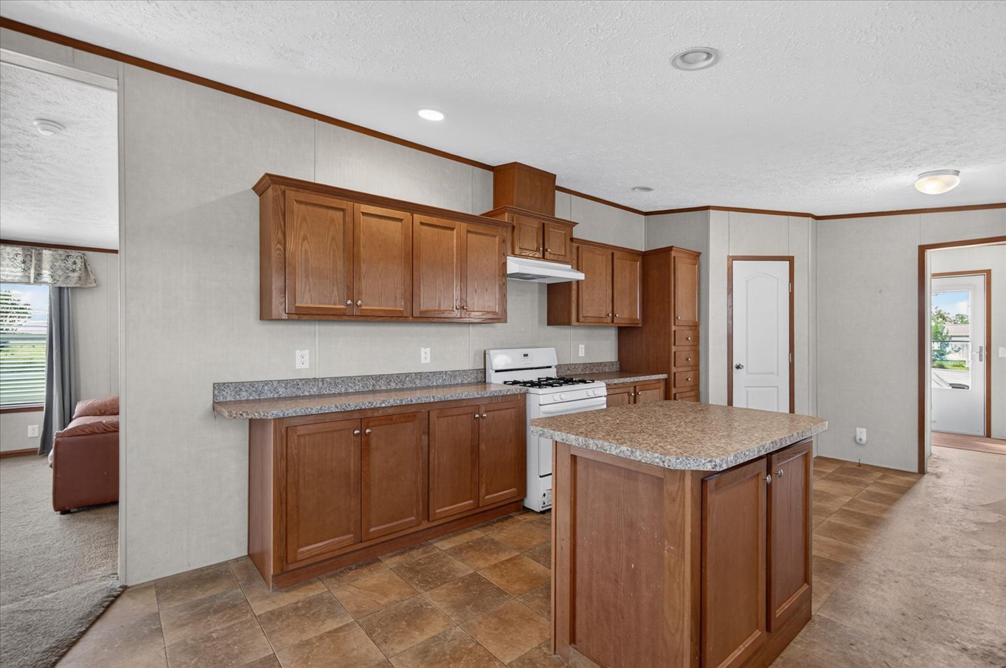 22563 Ns 416 Road Property Photo 9