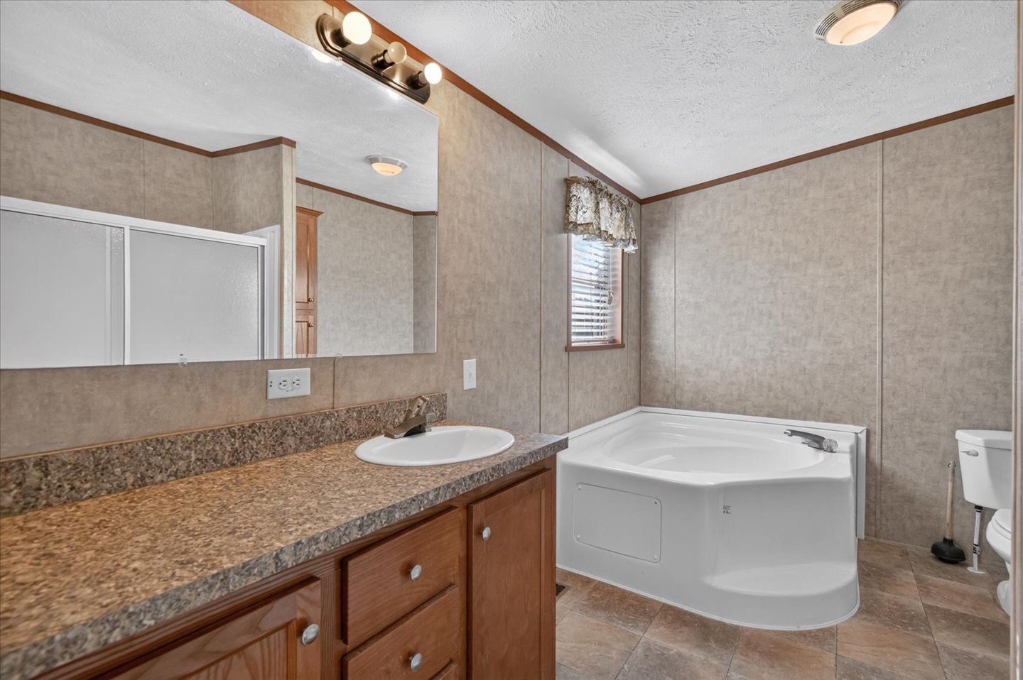 22563 Ns 416 Road Property Photo 15