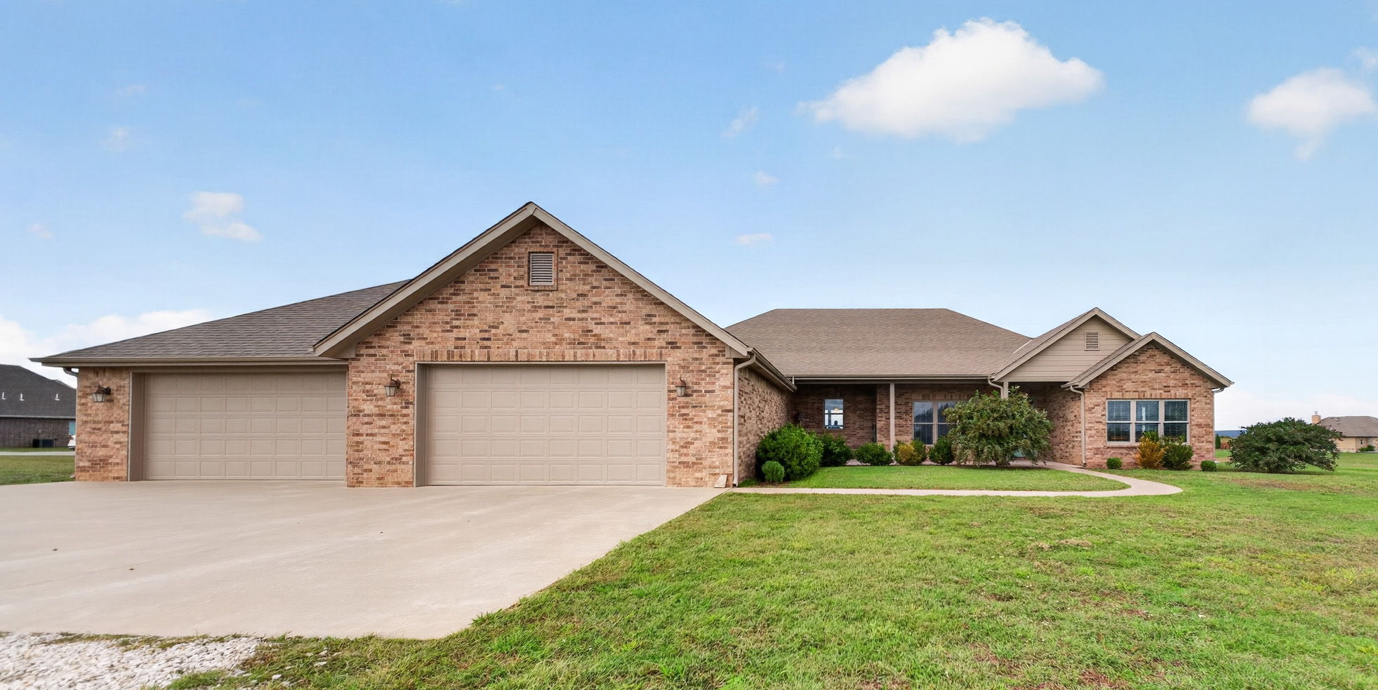 27455 N 3979 Drive Property Photo 1