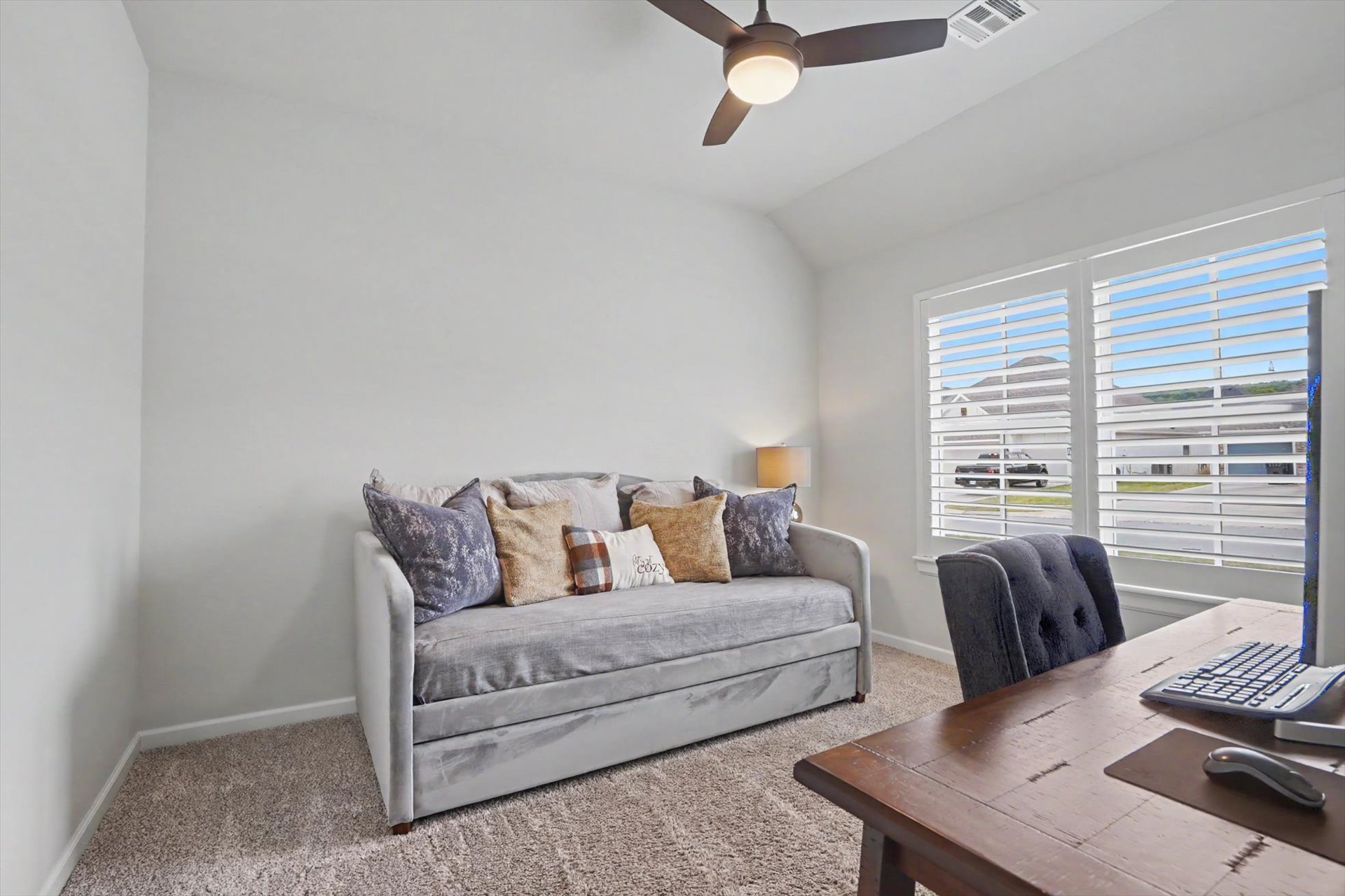 18977 E Ridgeline Road Property Photo 37