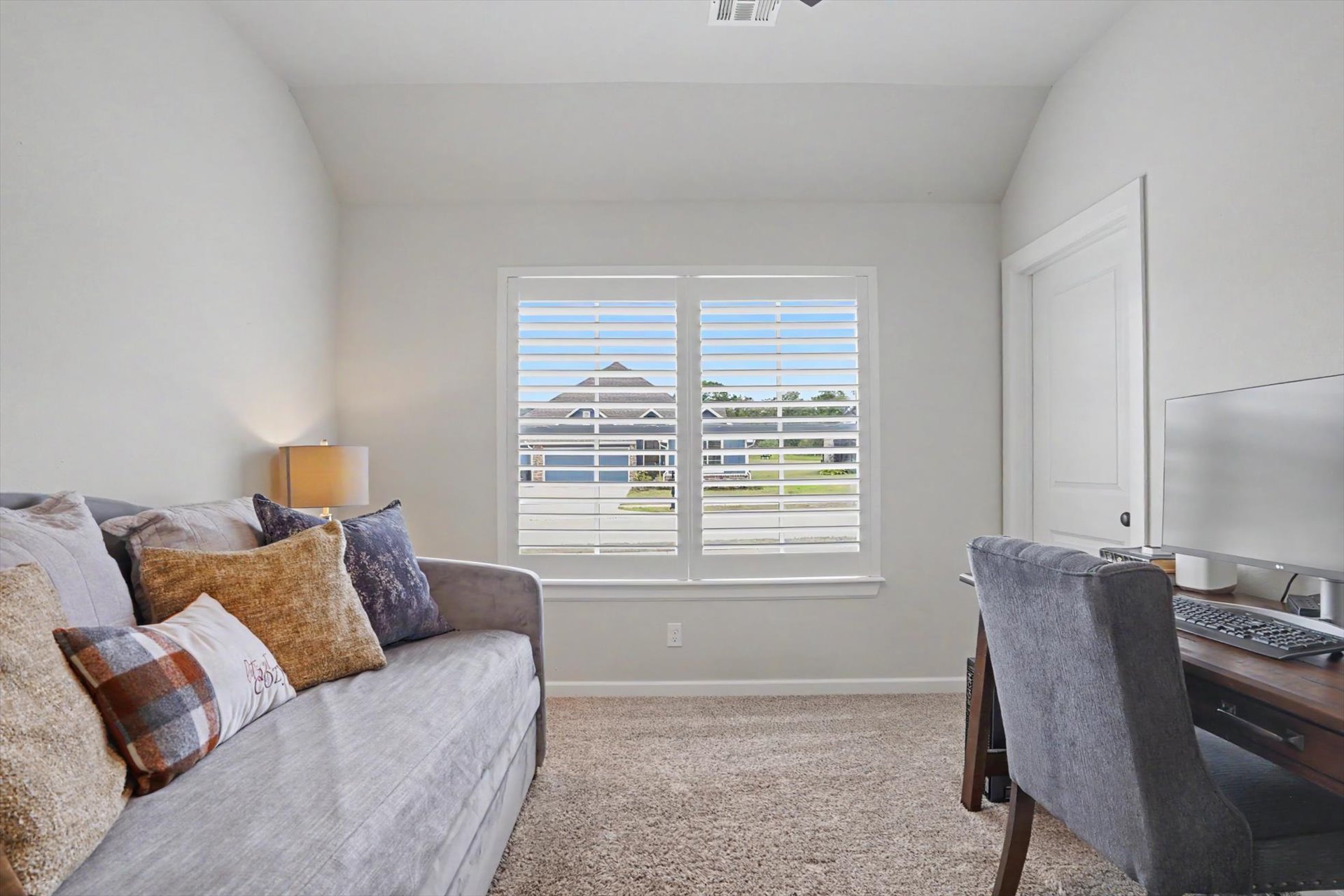 18977 E Ridgeline Road Property Photo 38