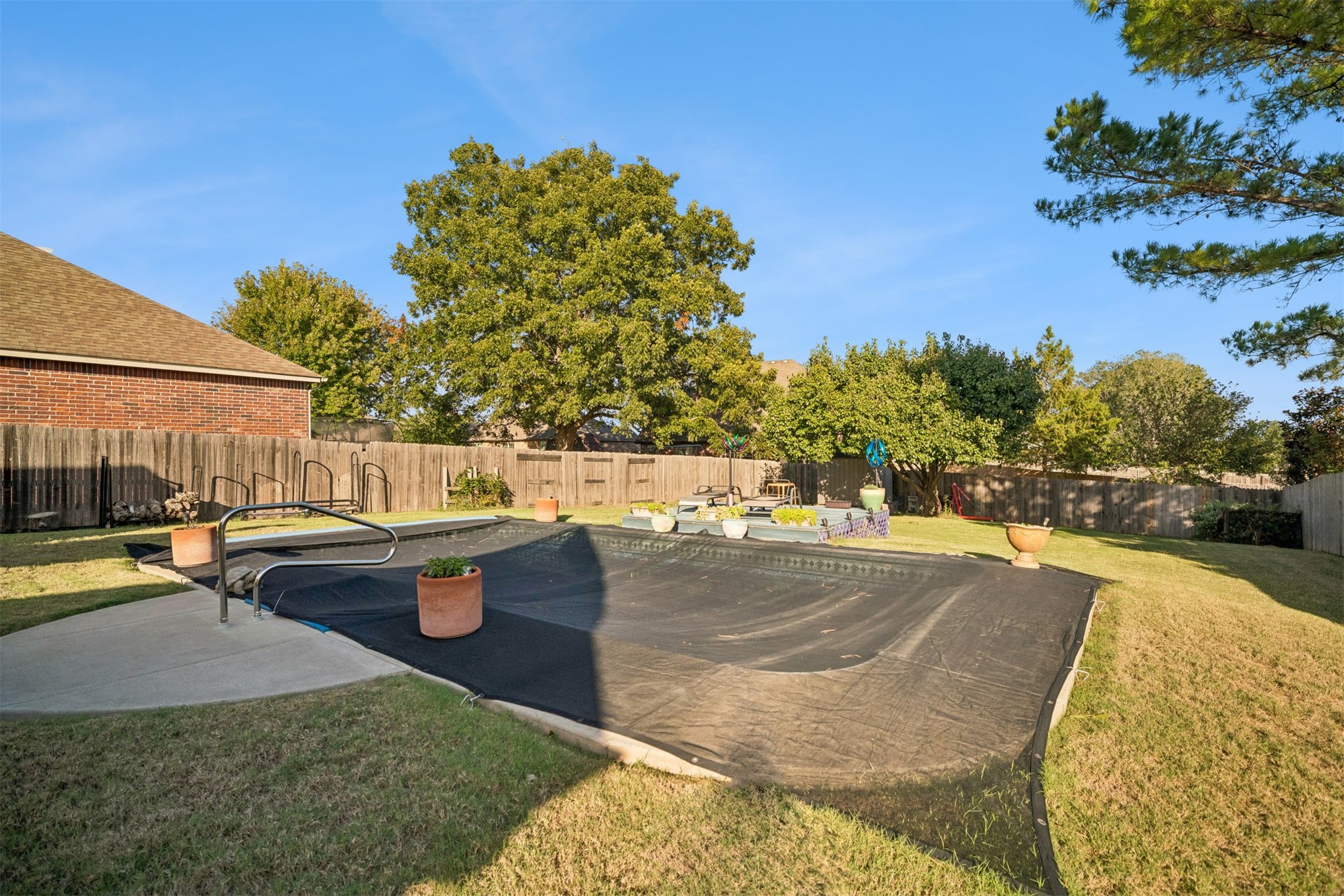8105 S Elder Avenue Property Photo 32