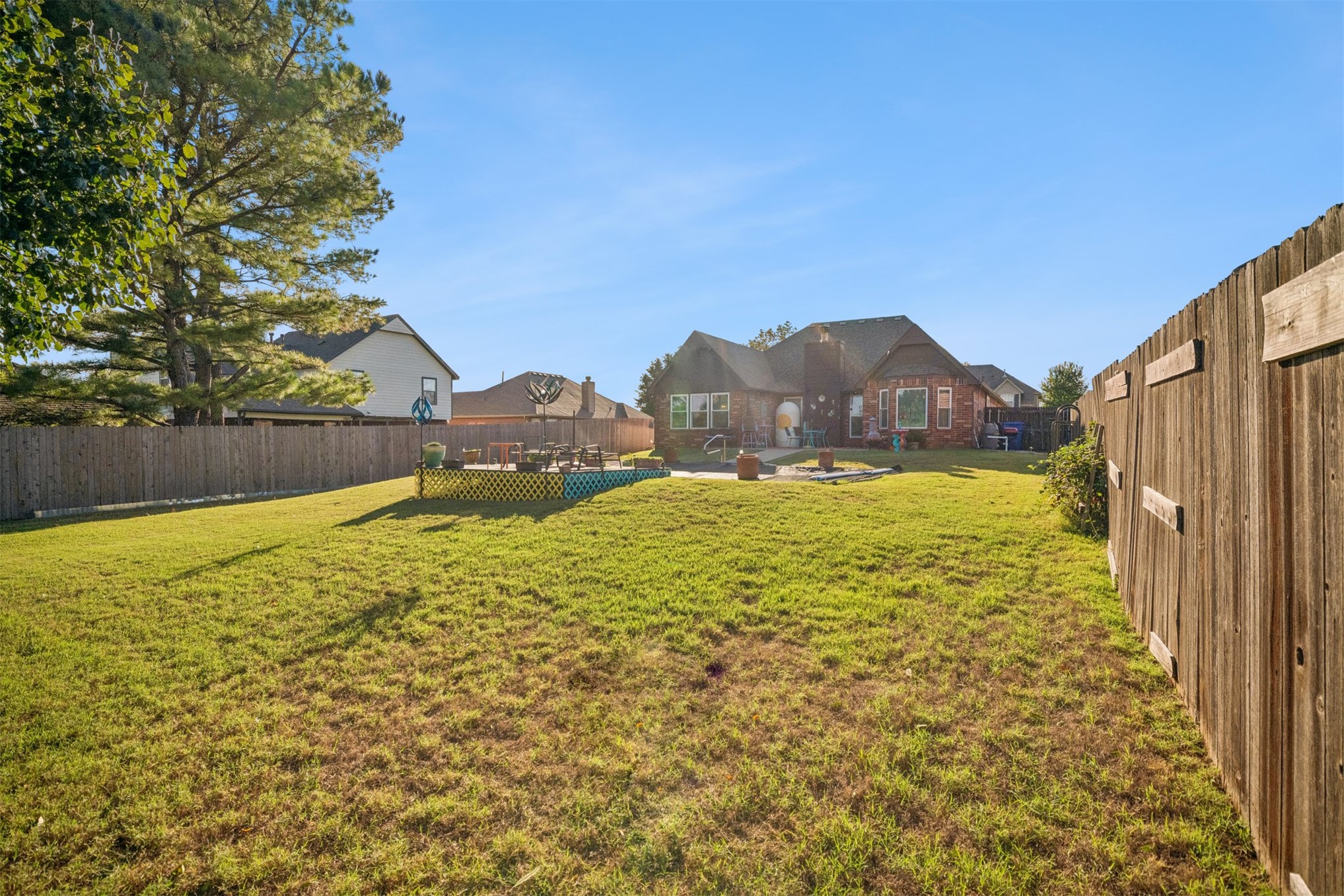 8105 S Elder Avenue Property Photo 35