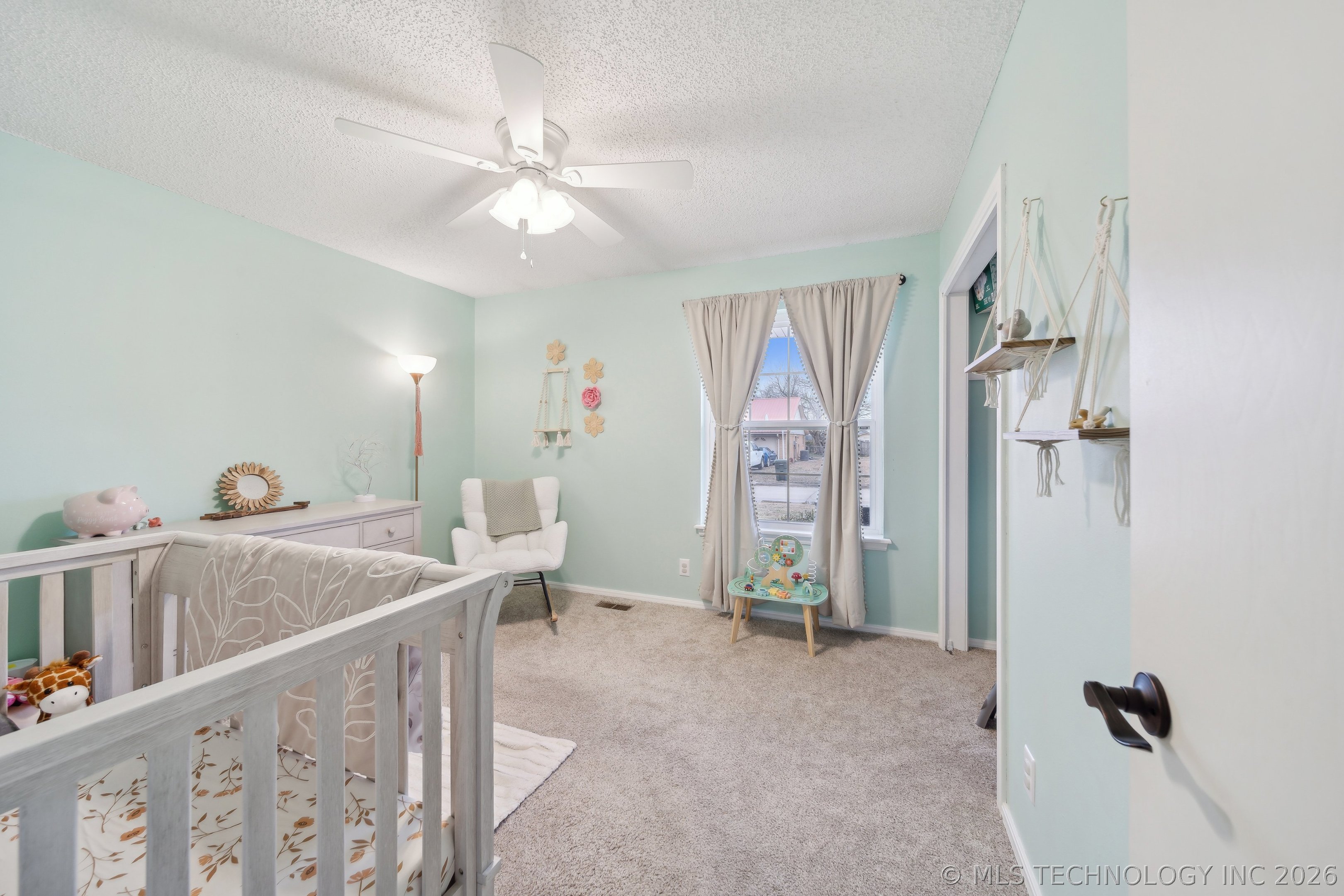 2604 Turner Street Property Photo 14