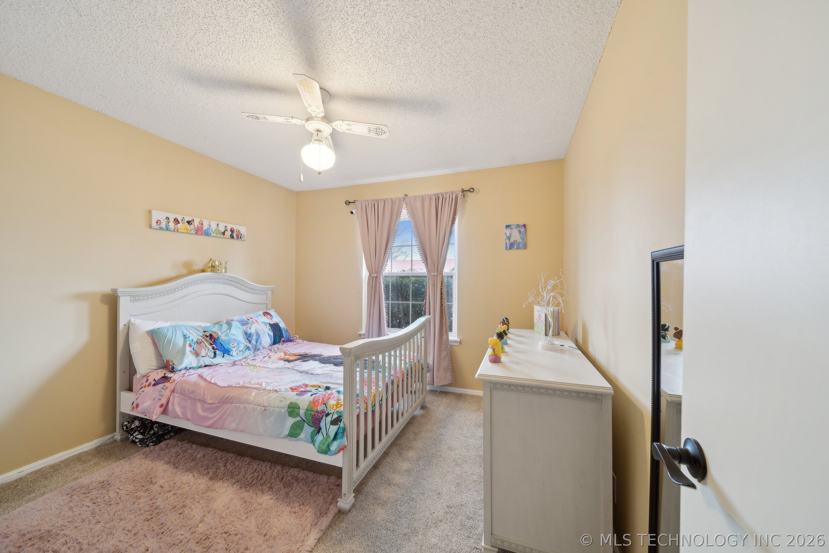 2604 Turner Street Property Photo 16