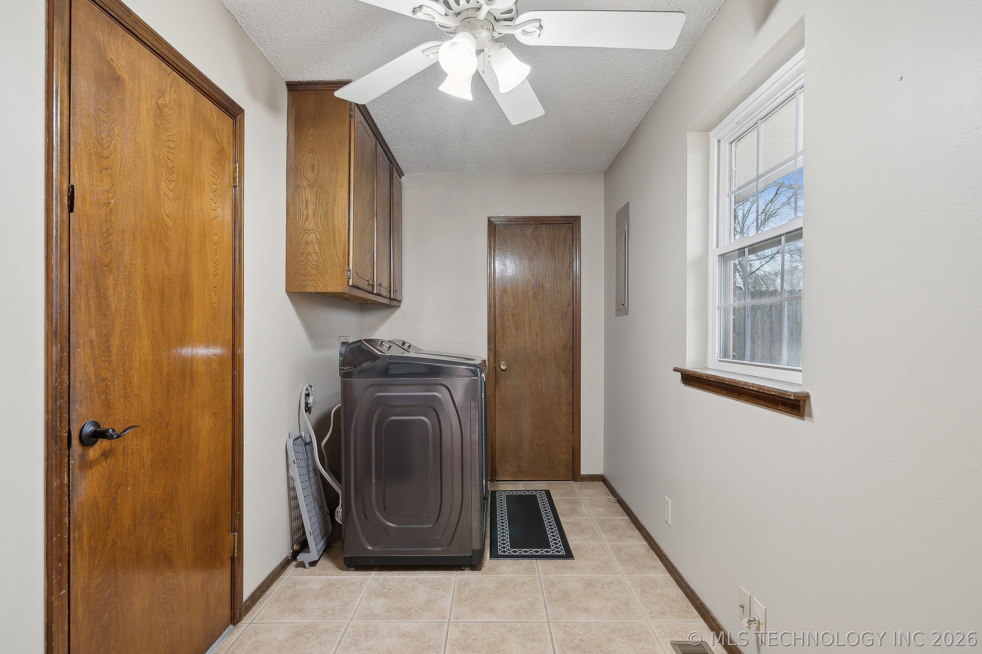2604 Turner Street Property Photo 20