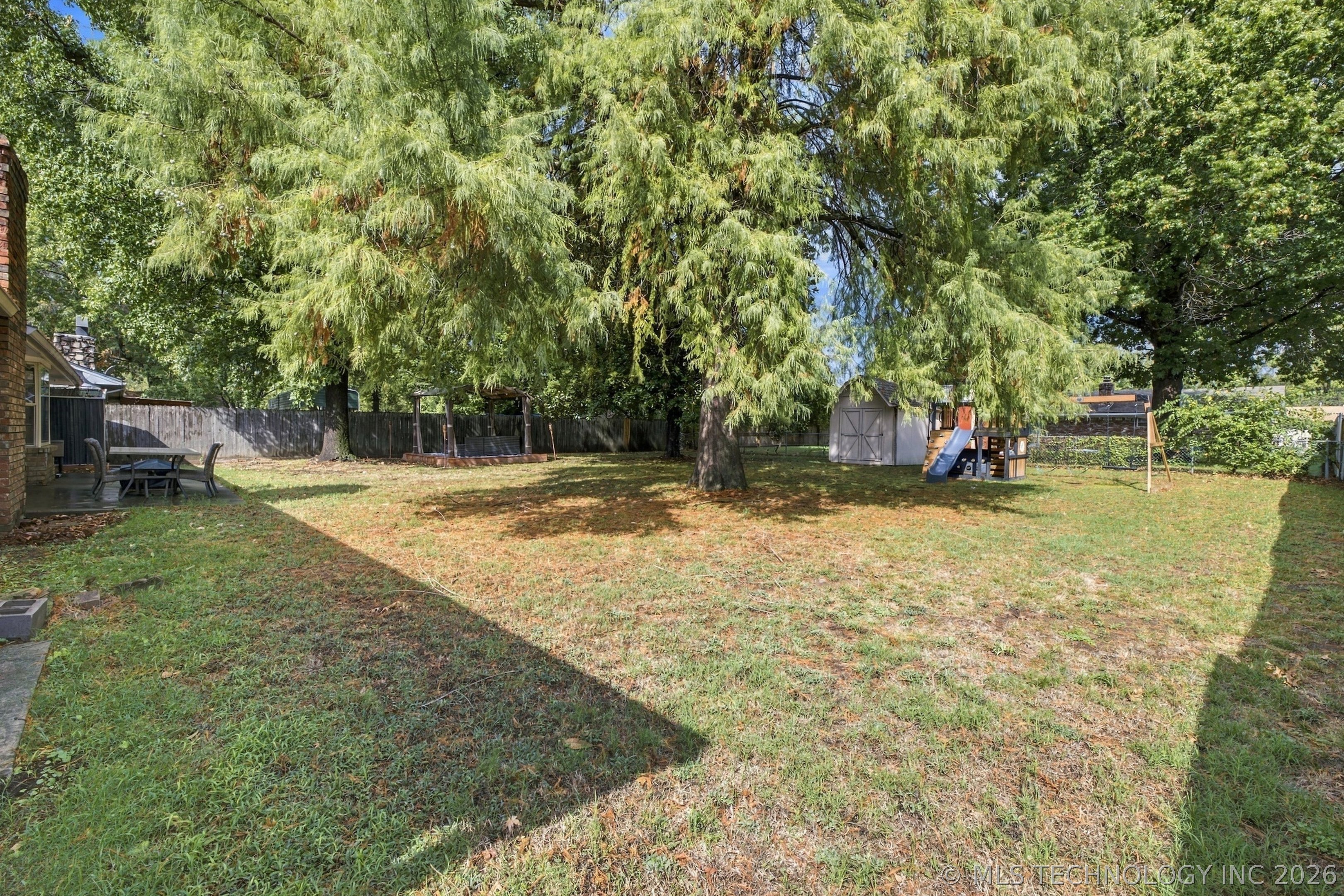 2604 Turner Street Property Photo 24