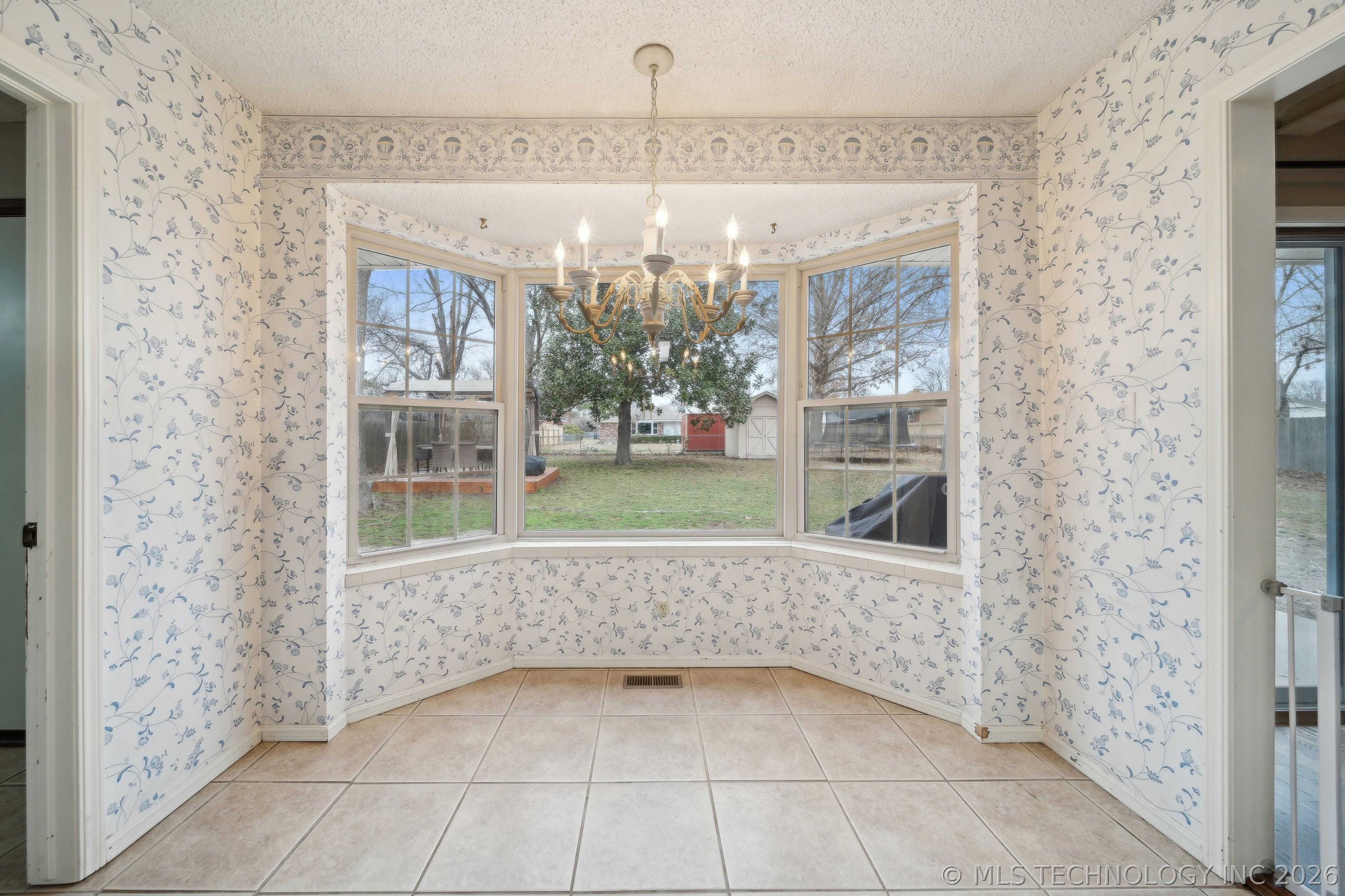 2604 Turner Street Property Photo 27