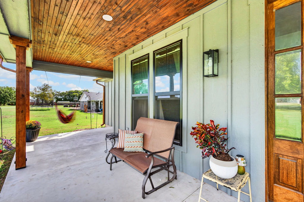 16377 County Road 1586 Property Photo 4