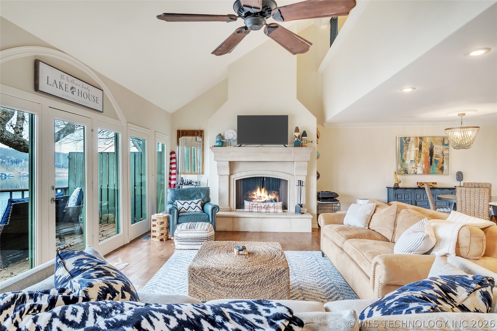 450779 E 341 17 Property Photo 4