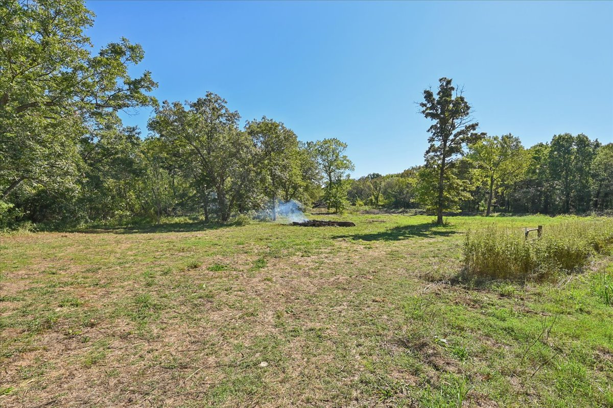 15201 Indian Road Property Photo 24