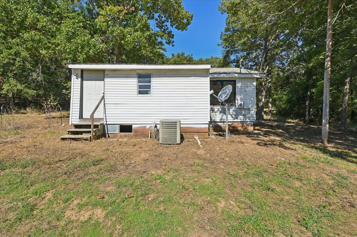 15201 Indian Road Property Photo 27