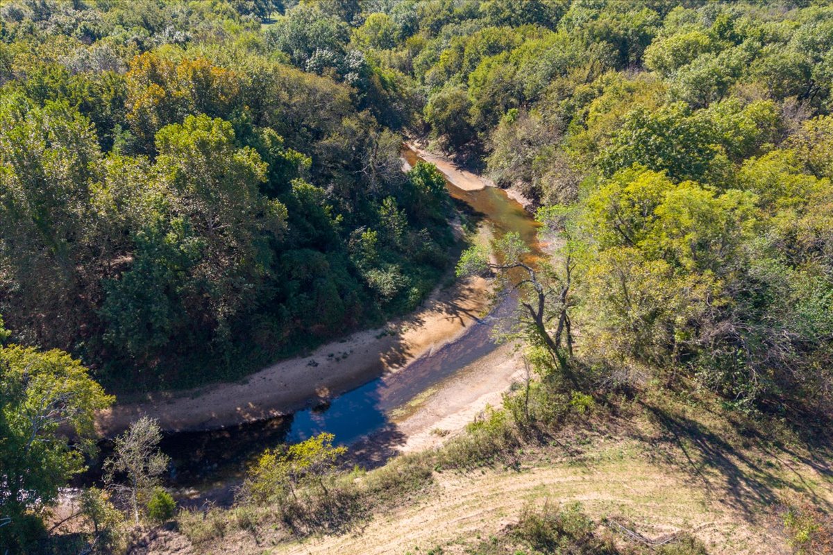 15201 Indian Road Property Photo 39