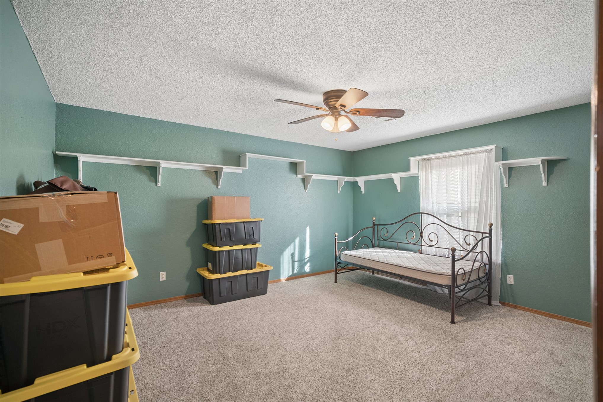 2613 W Toledo Street Property Photo 24