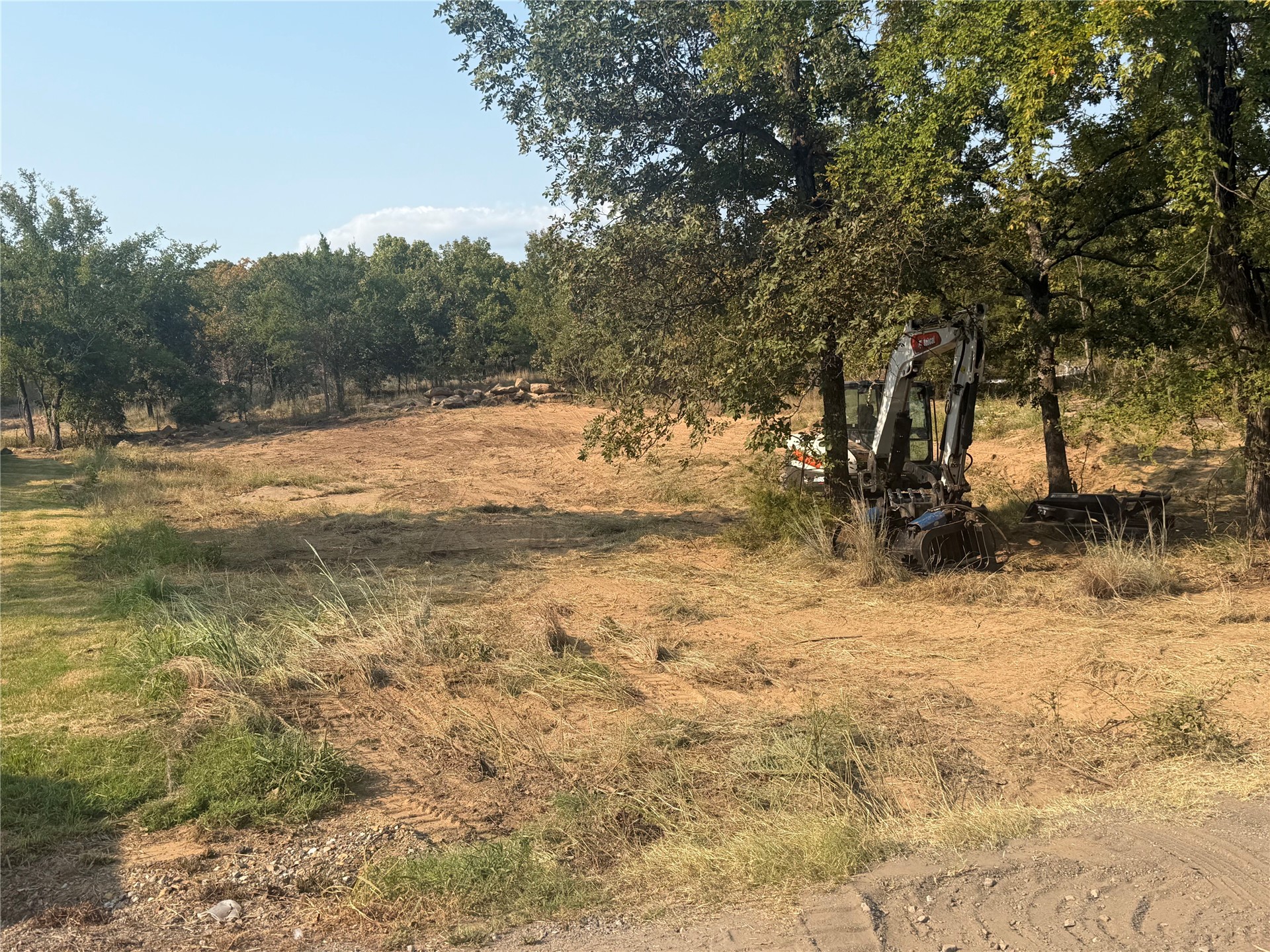 5 E 1150 Road Property Photo 3
