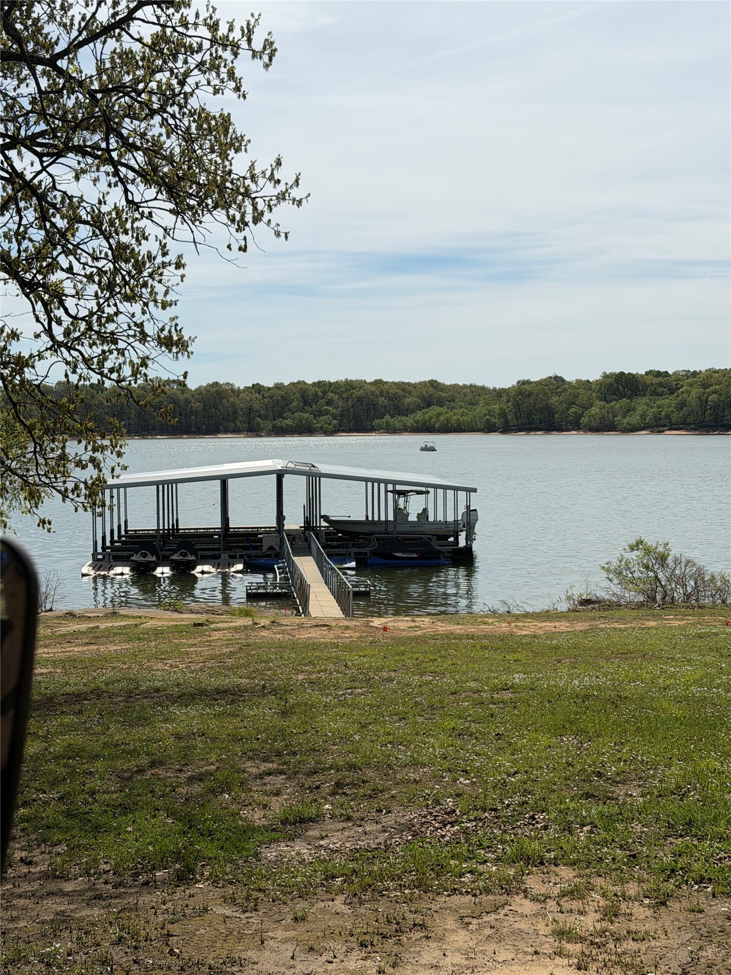 5 E 1150 Road Property Photo 4