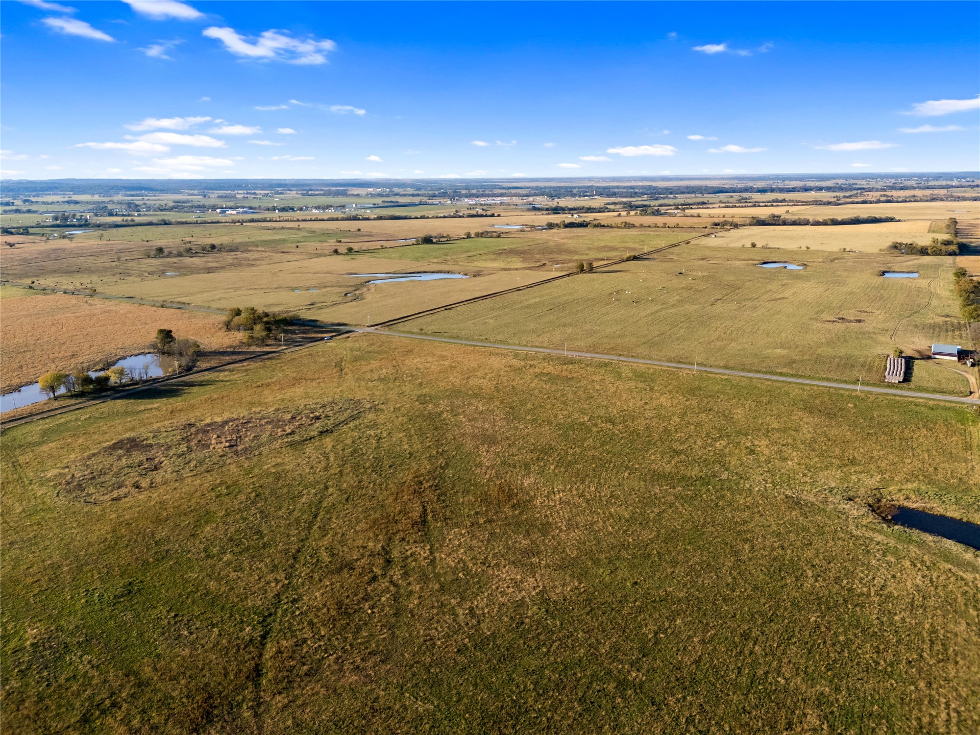 20 330 Road Property Photo 18