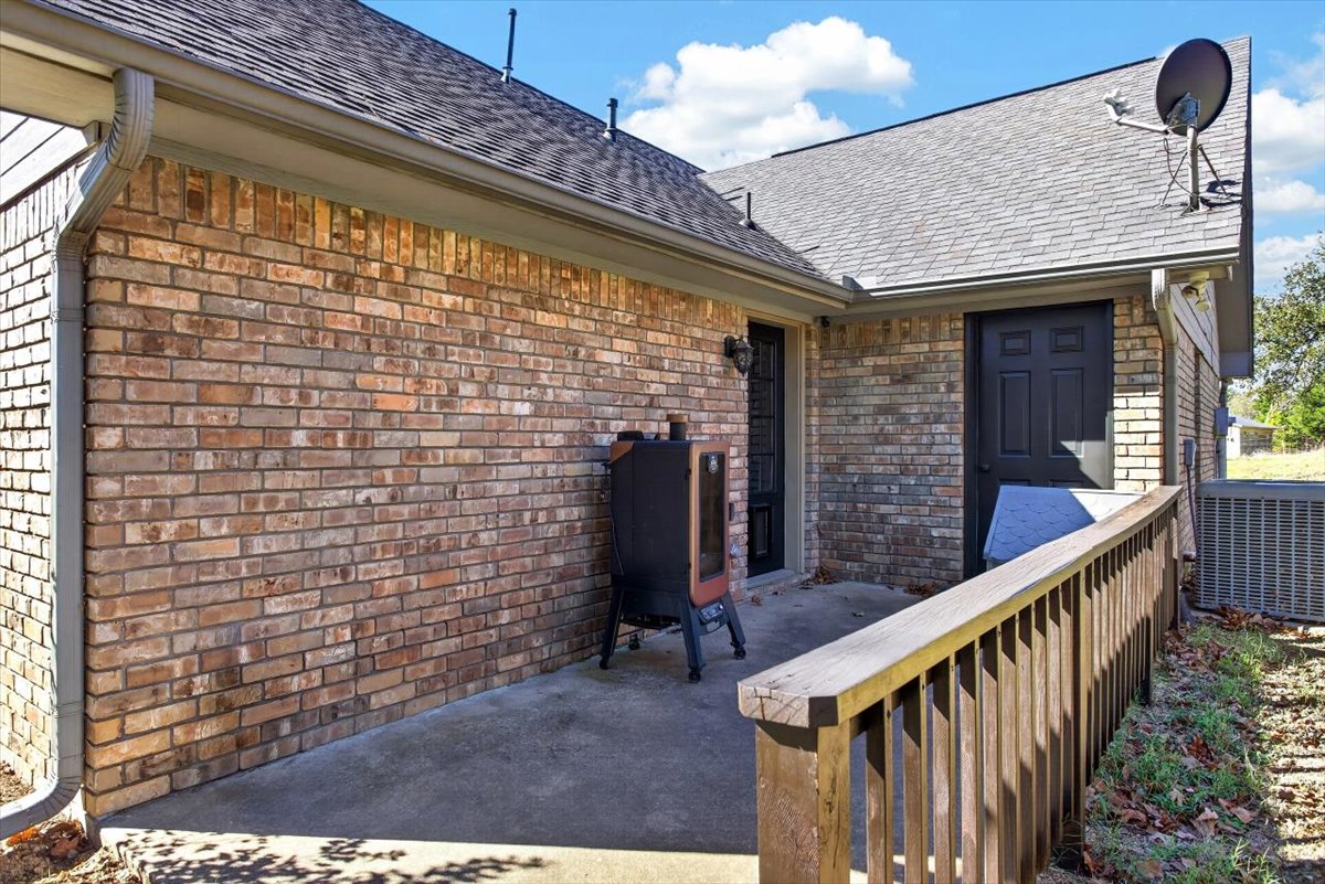 27806 Old Tarby Property Photo 12