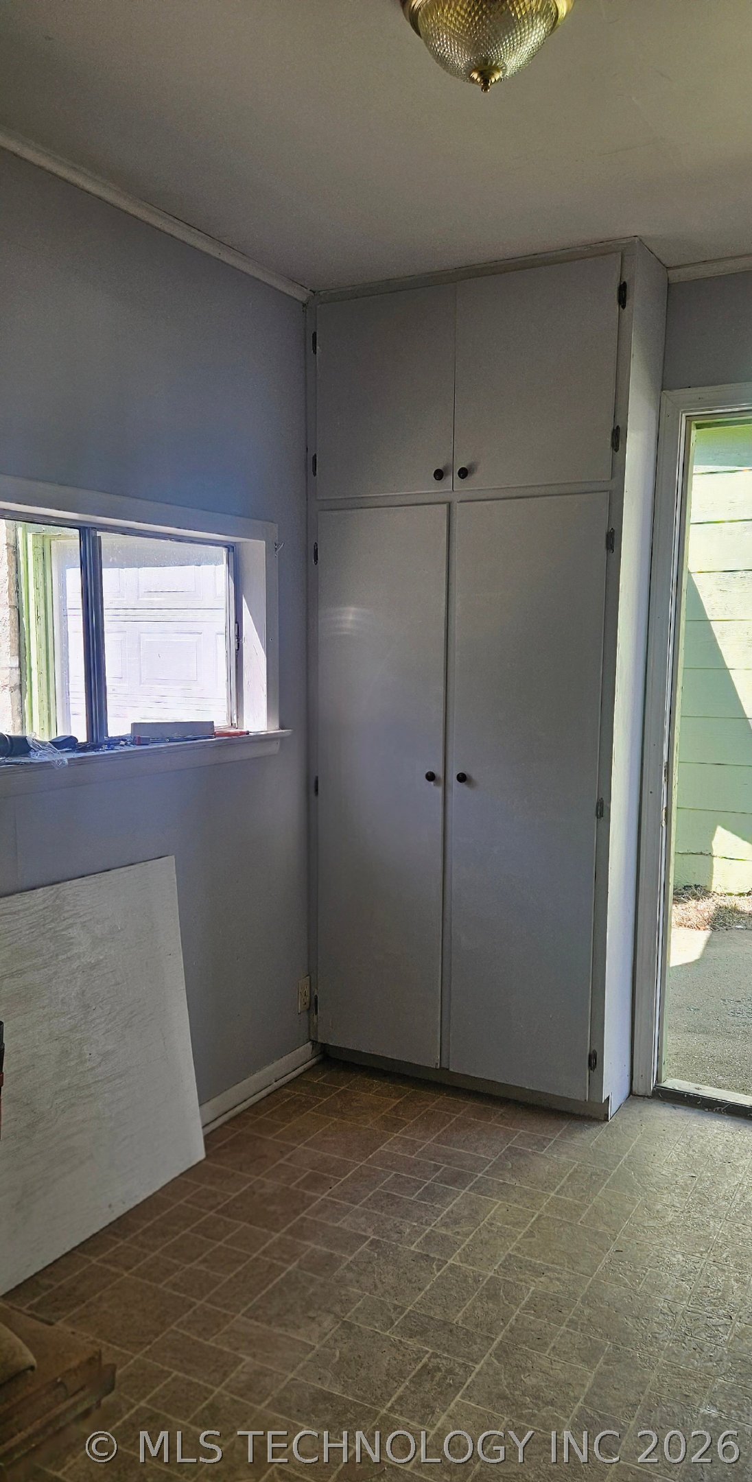 503 3rd Street Property Photo 16