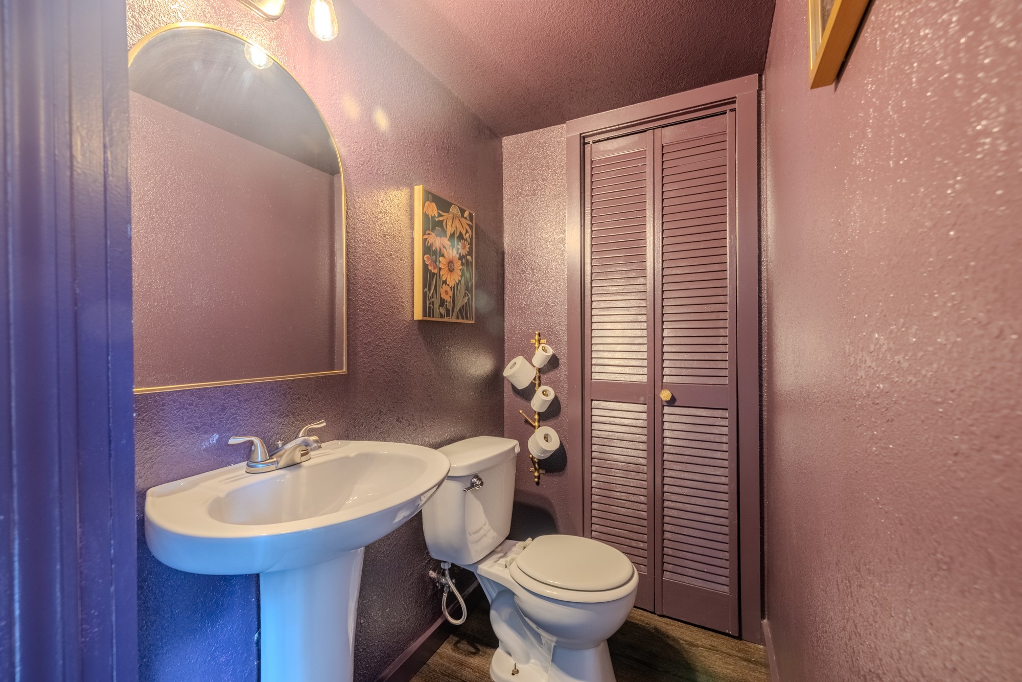 1611 W Broadway Street Property Photo 15