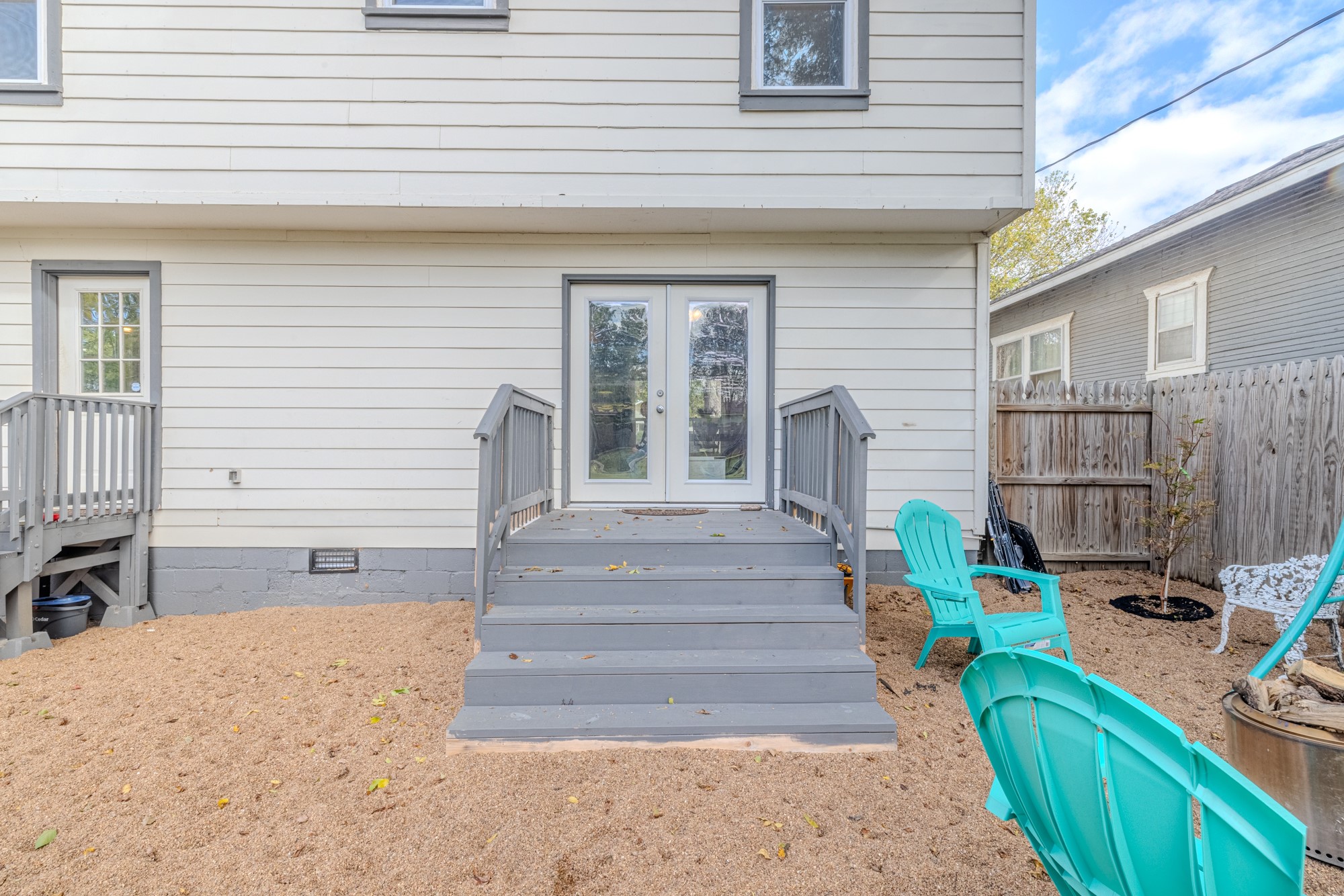 1611 W Broadway Street Property Photo 33