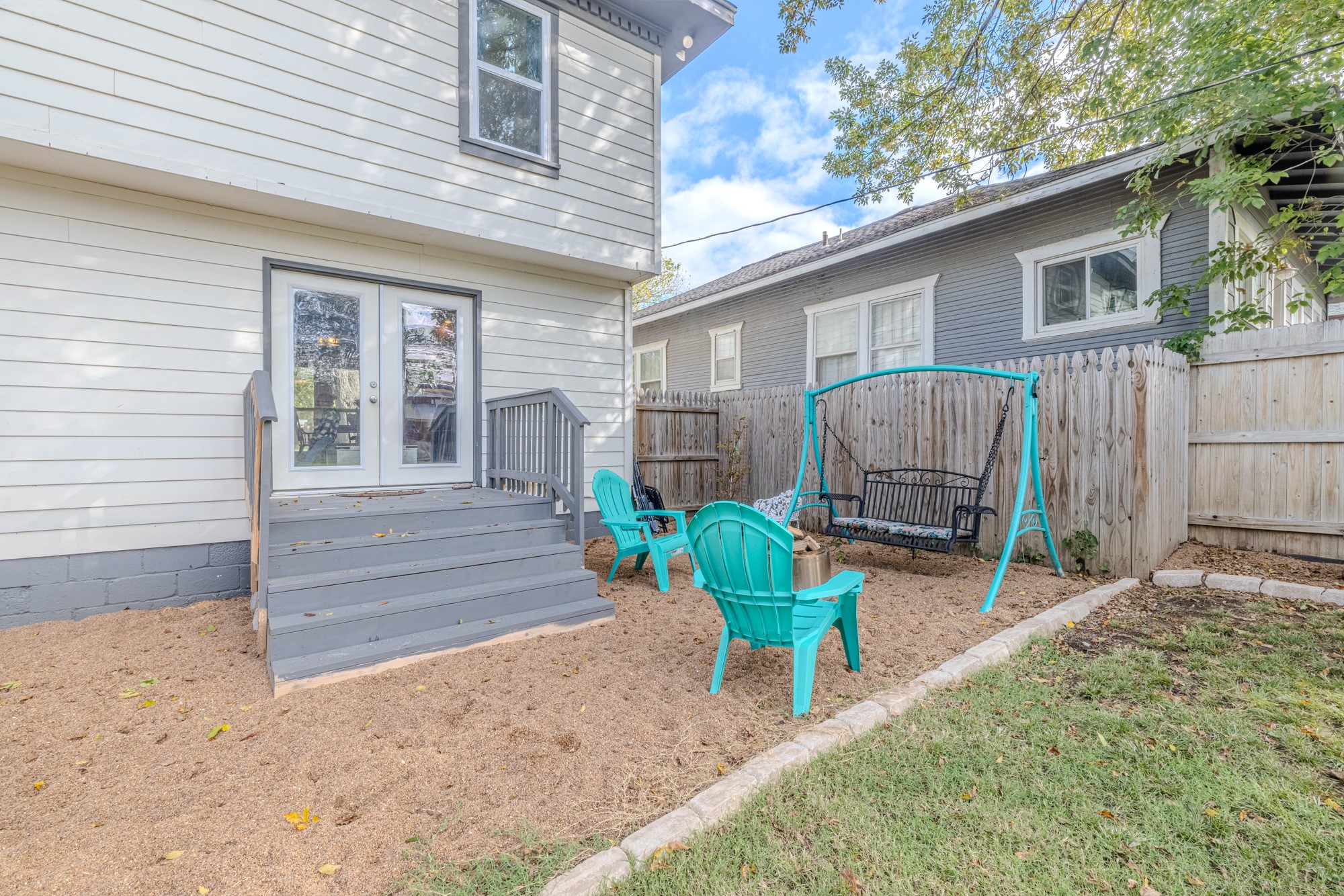 1611 W Broadway Street Property Photo 34