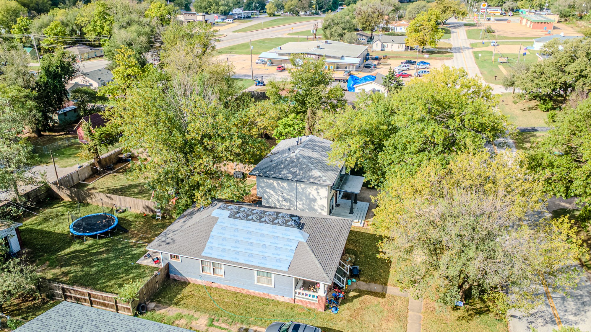 1611 W Broadway Street Property Photo 44