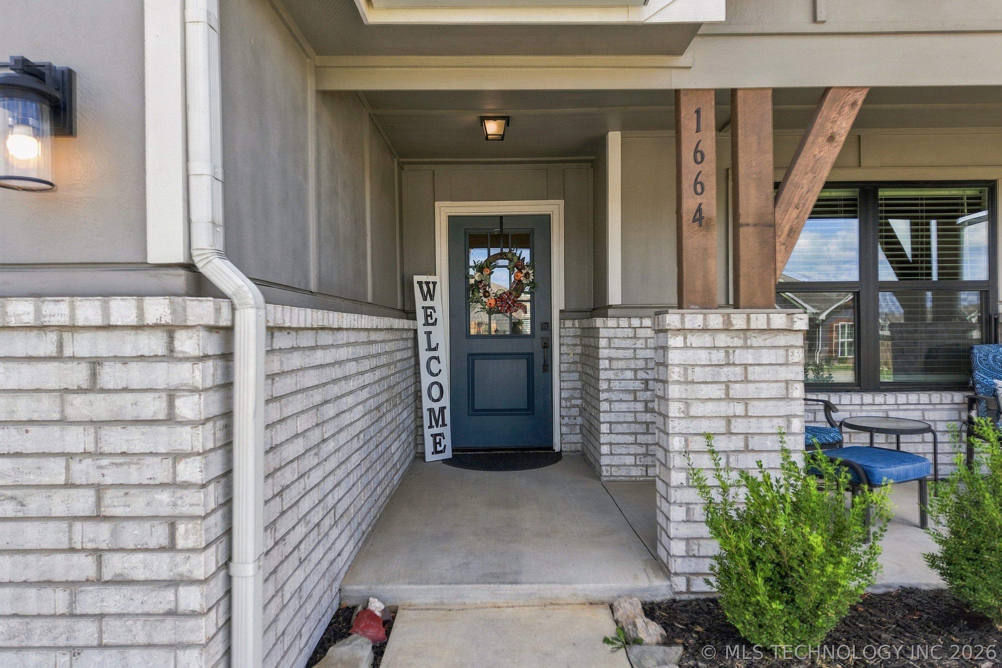 1664 E 138 Place S Property Photo 4