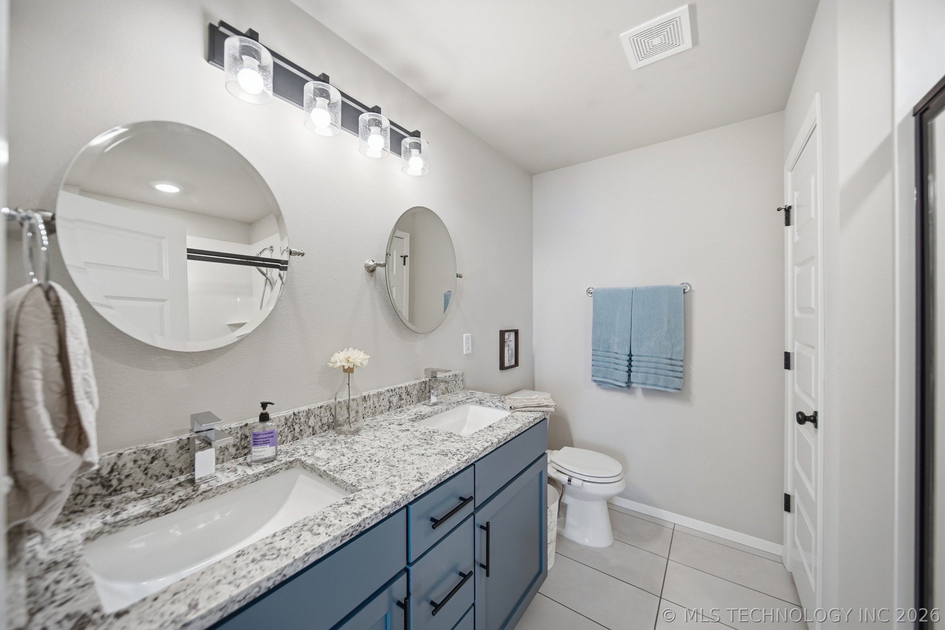 1664 E 138 Place S Property Photo 15