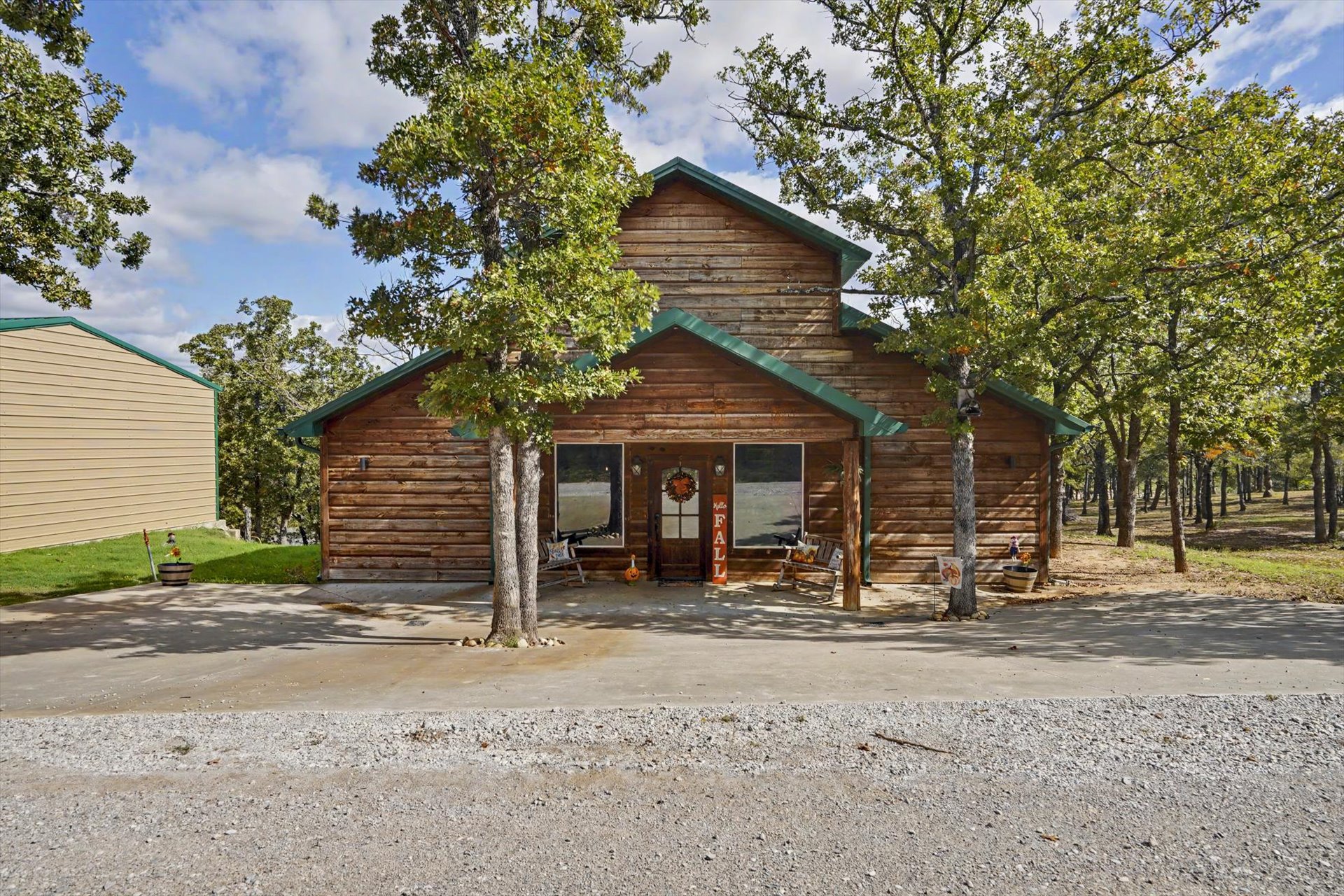 4995 Rocky Point Road Property Photo 1