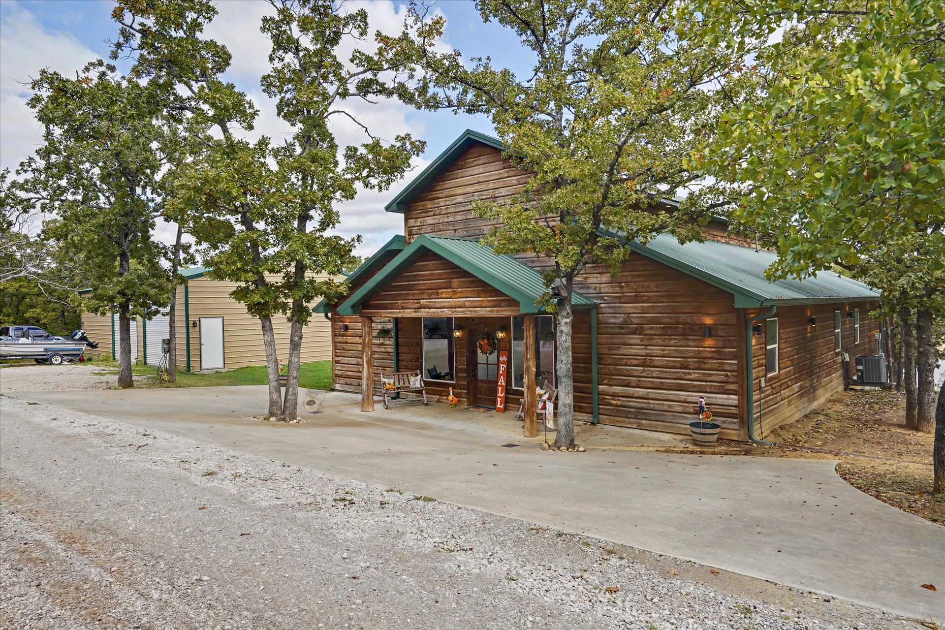 4995 Rocky Point Road Property Photo 2