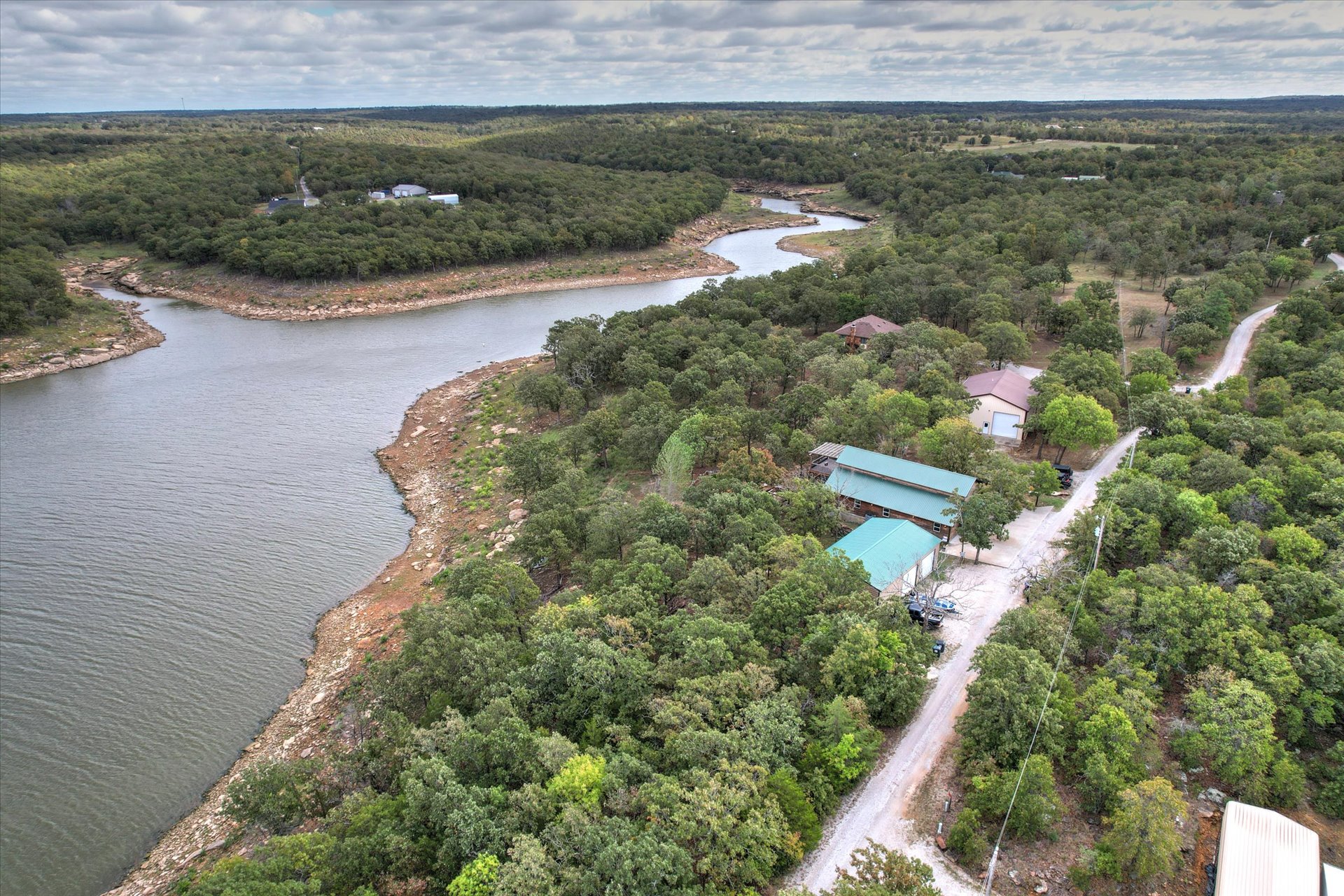 4995 Rocky Point Road Property Photo 4