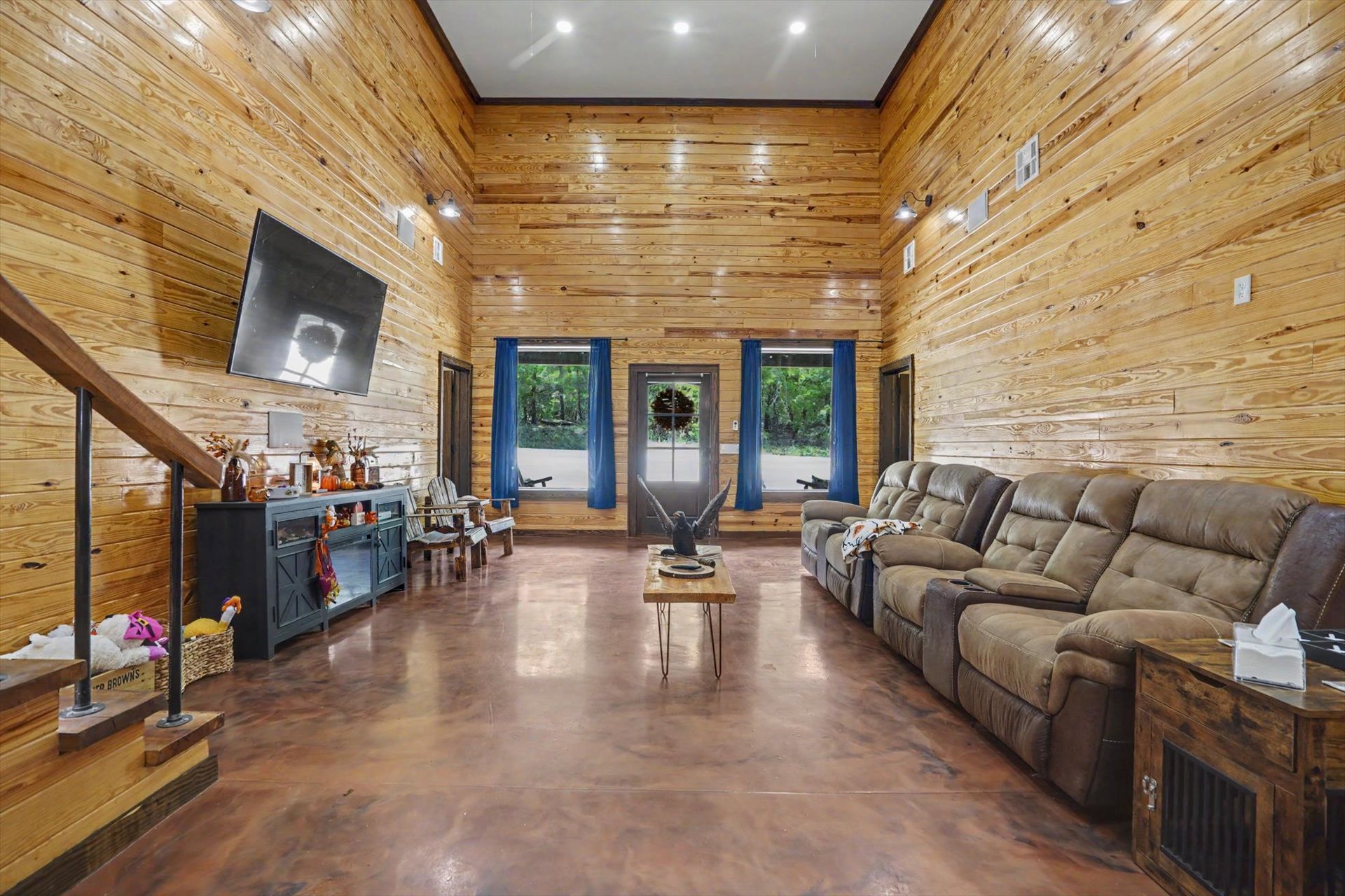 4995 Rocky Point Road Property Photo 6