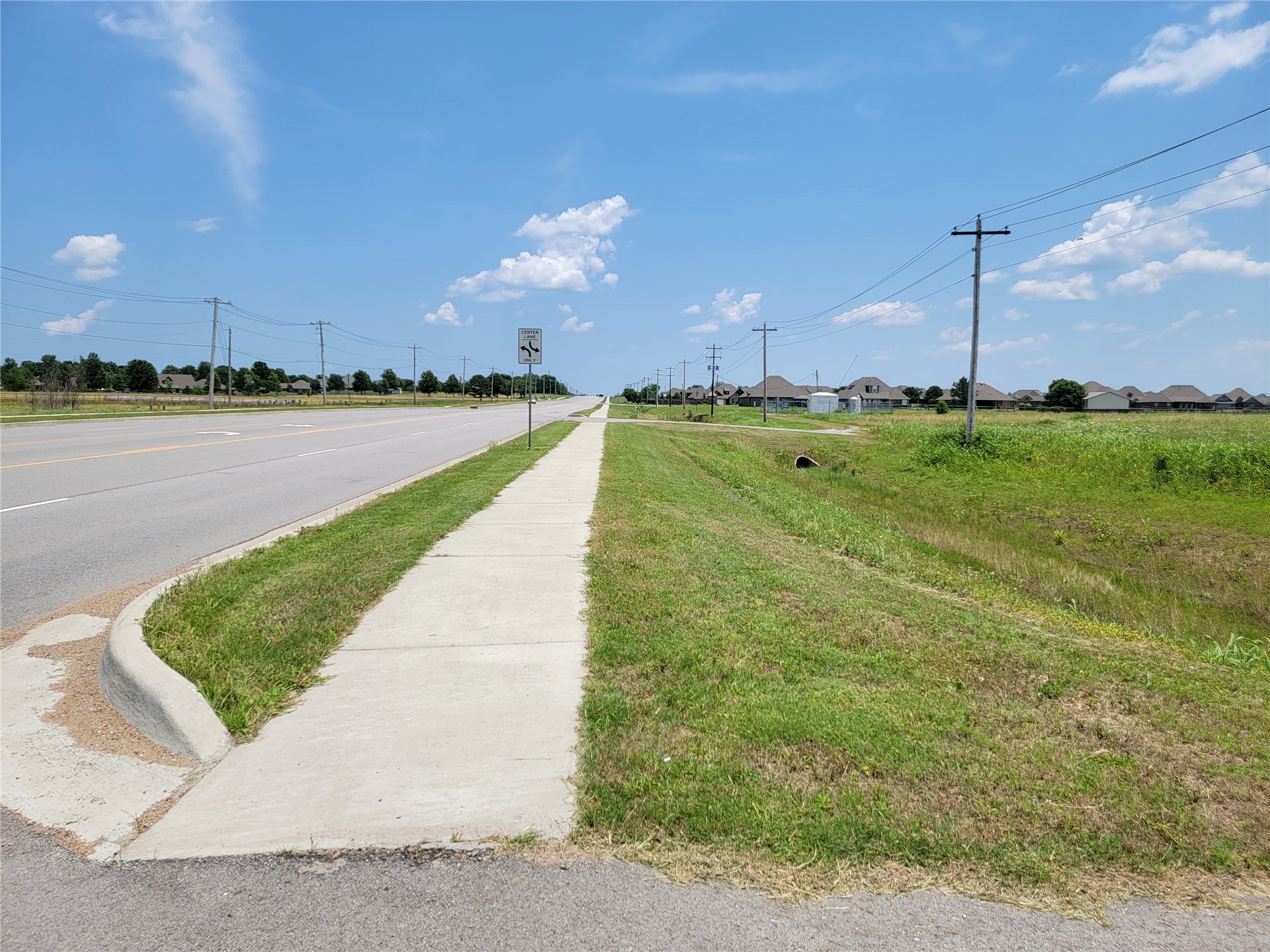 6498 E Hwy 20 Property Photo 1