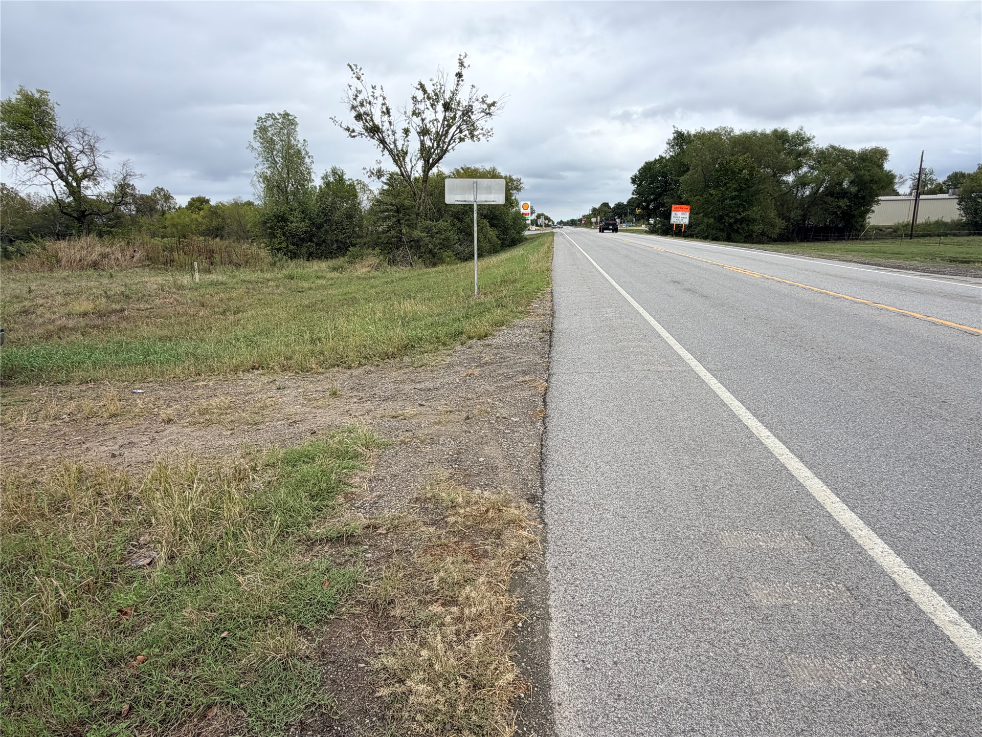 10011 N State Hwy 71 Property Photo 1