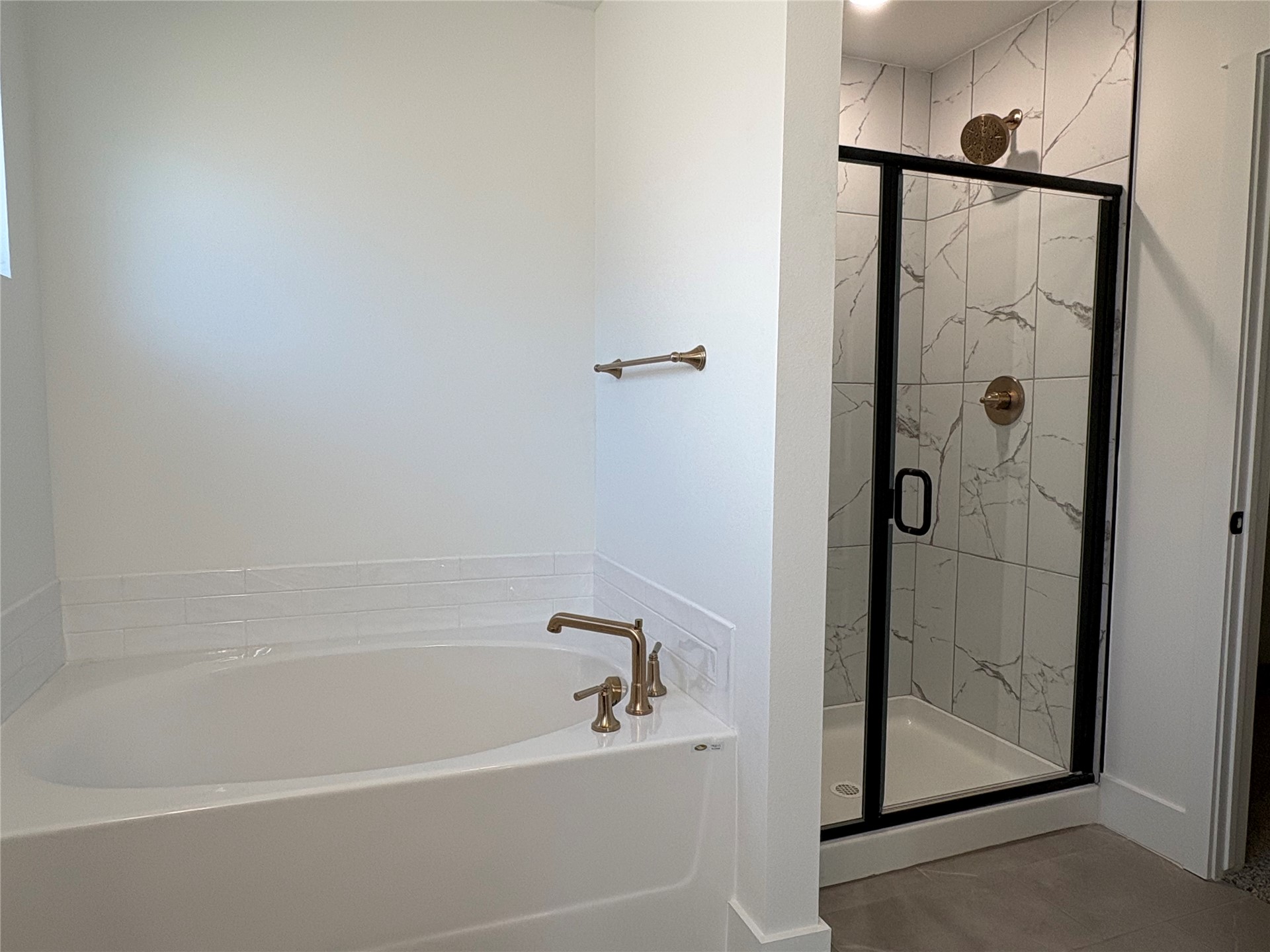 13014 S 20th Place E Property Photo 4