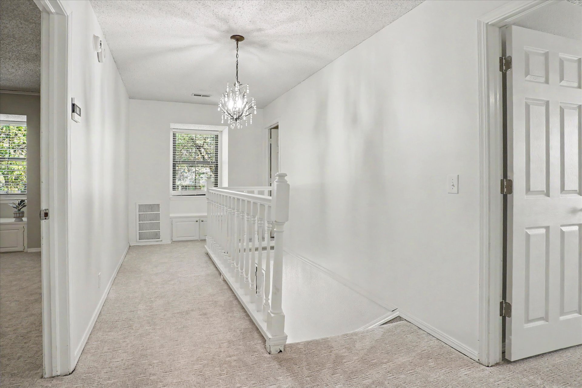 707 W Utica Street Property Photo 26