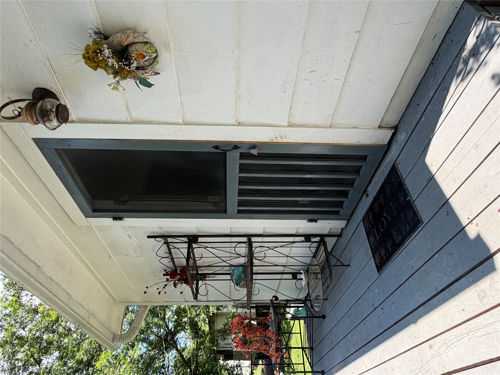301 E Ada Street Property Photo 10
