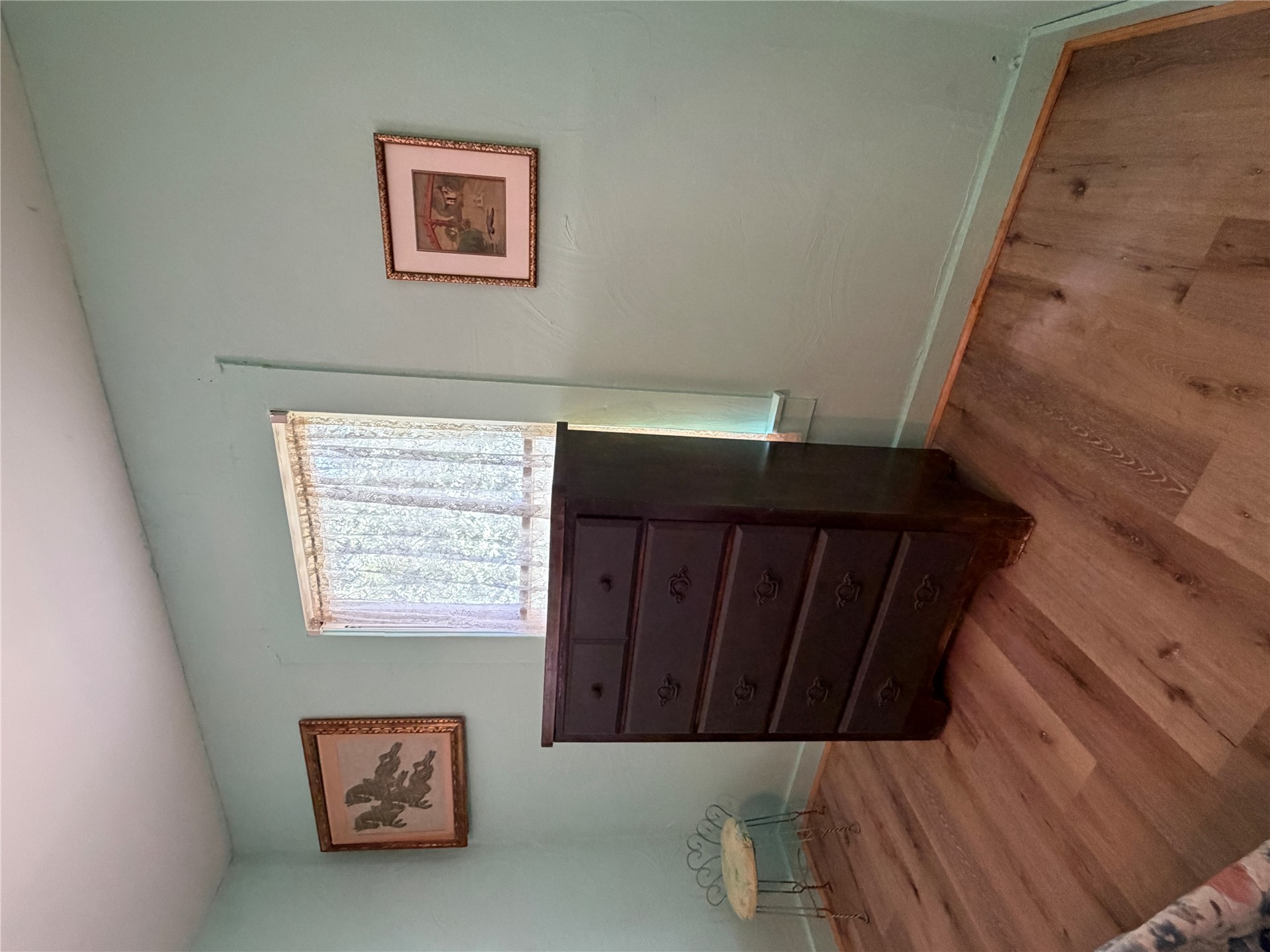 301 E Ada Street Property Photo 21
