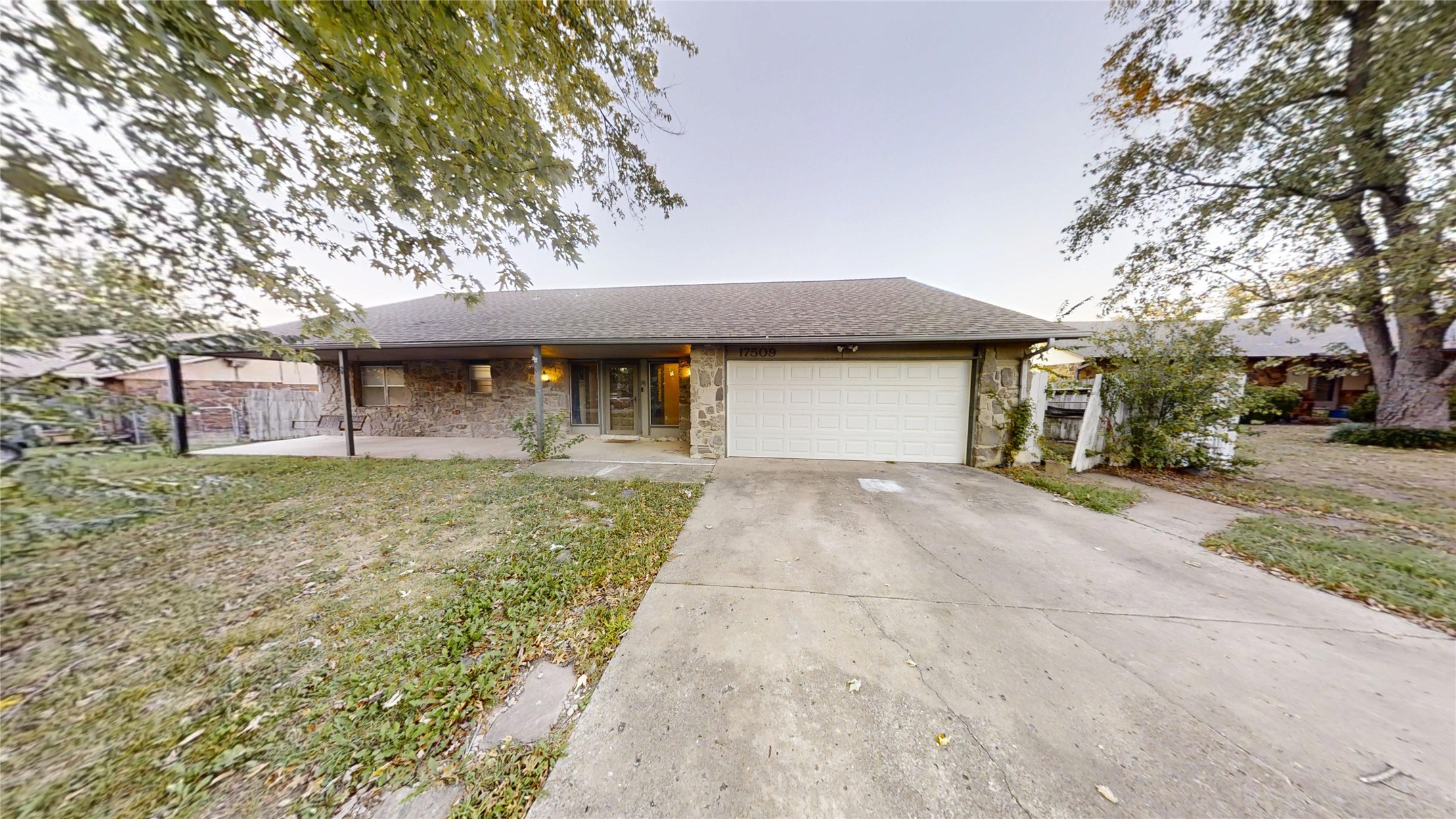 17509 E 77th Street North N