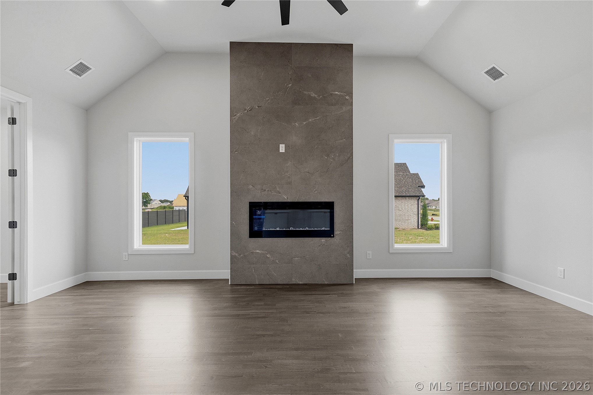 3709 W Laredo Street Property Photo 10