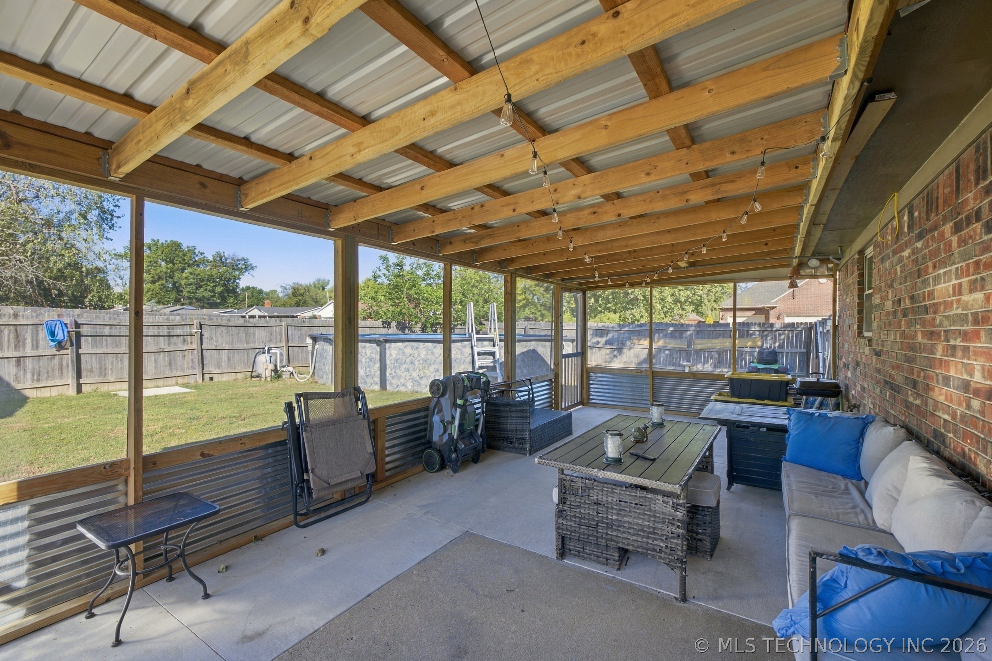 823 Belmont Street Property Photo 20