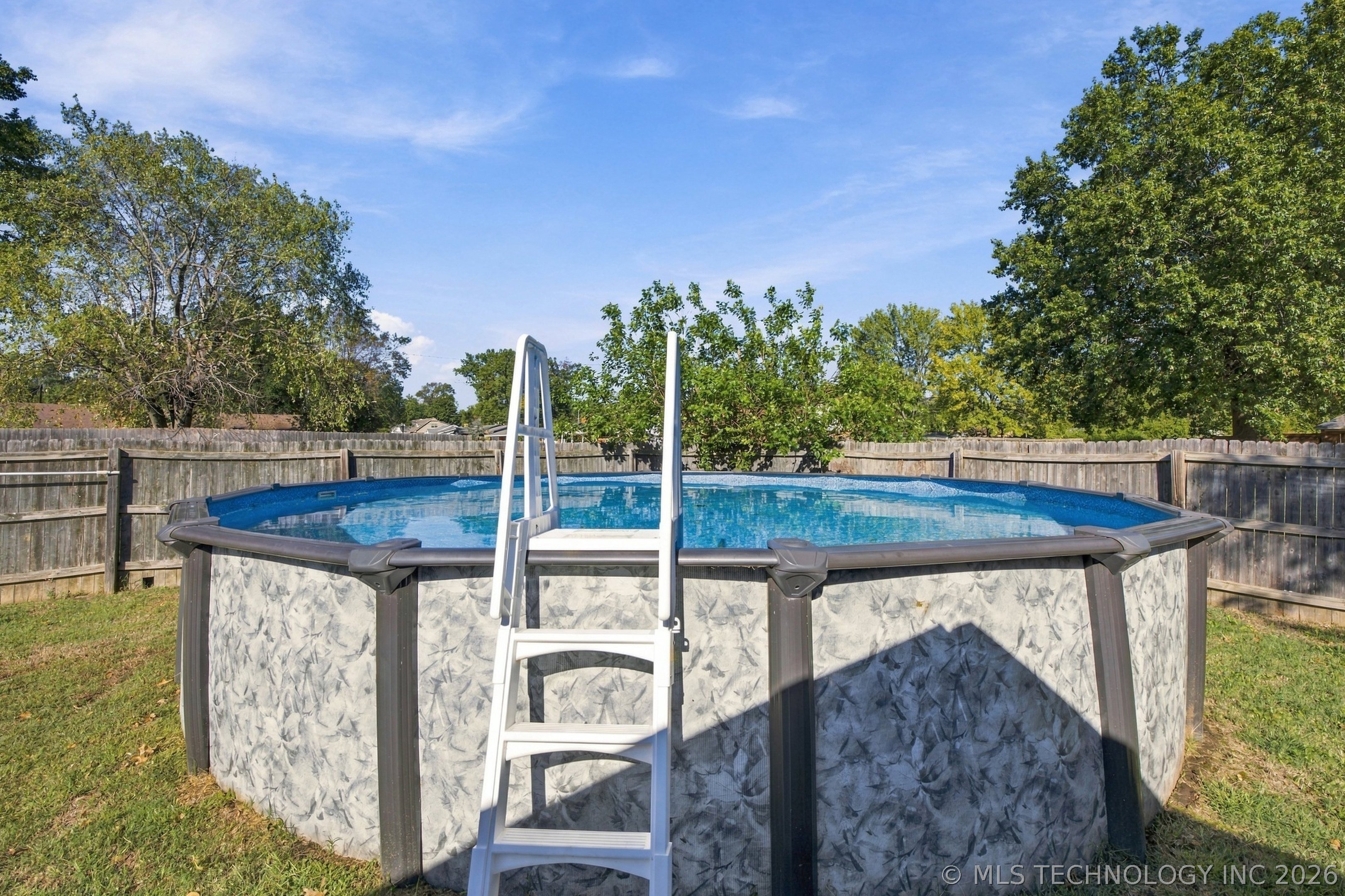 823 Belmont Street Property Photo 21