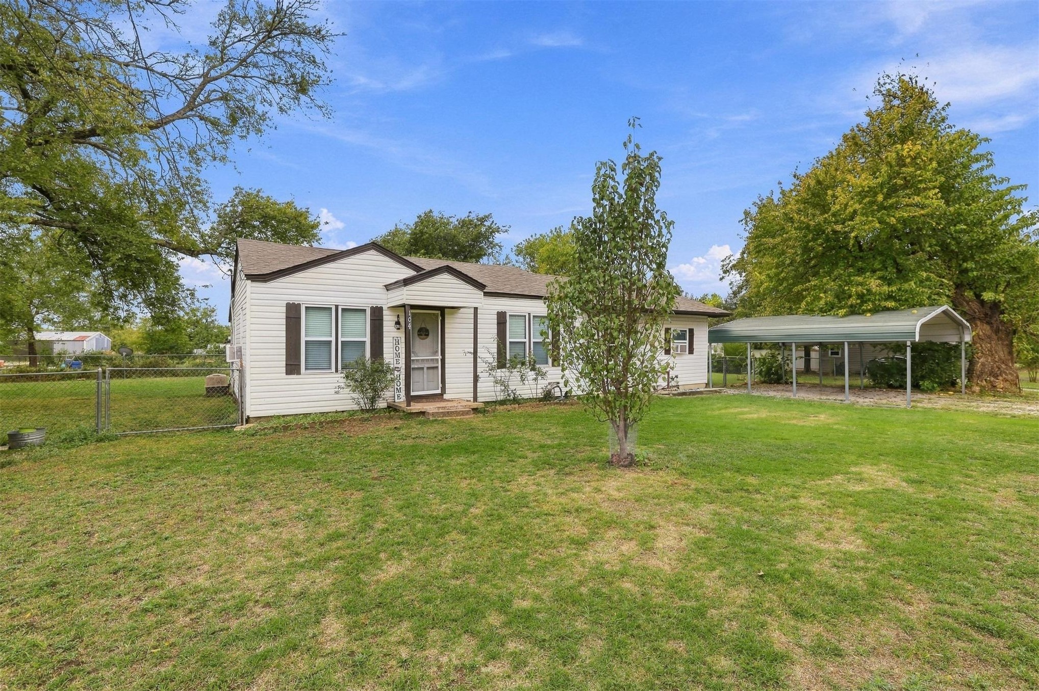 104 Court Property Photo 1
